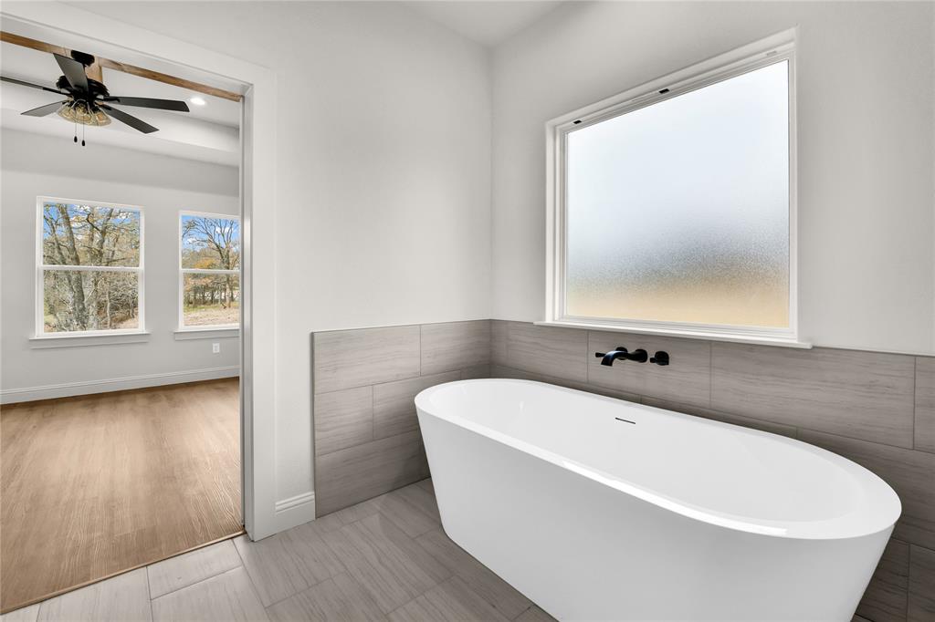 Millsap, Texas, 76066, United States, 4 Bedrooms Bedrooms, ,3 BathroomsBathrooms,Residential,For Sale,1980823