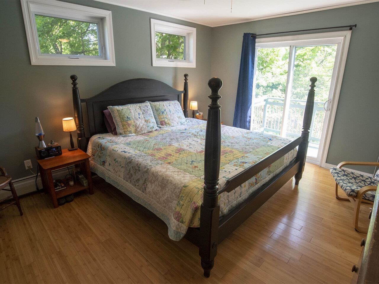 Montpelier, Vermont, 05602, United States, 3 Bedrooms Bedrooms, ,3 BathroomsBathrooms,Residential,For Sale,1924813