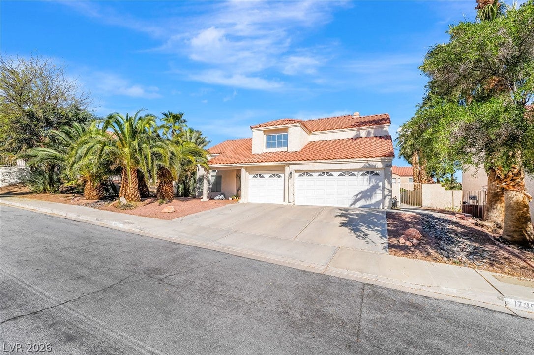 Henderson, Nevada, 89014, United States, 4 Bedrooms Bedrooms, ,3 BathroomsBathrooms,Residential,For Sale,2028376