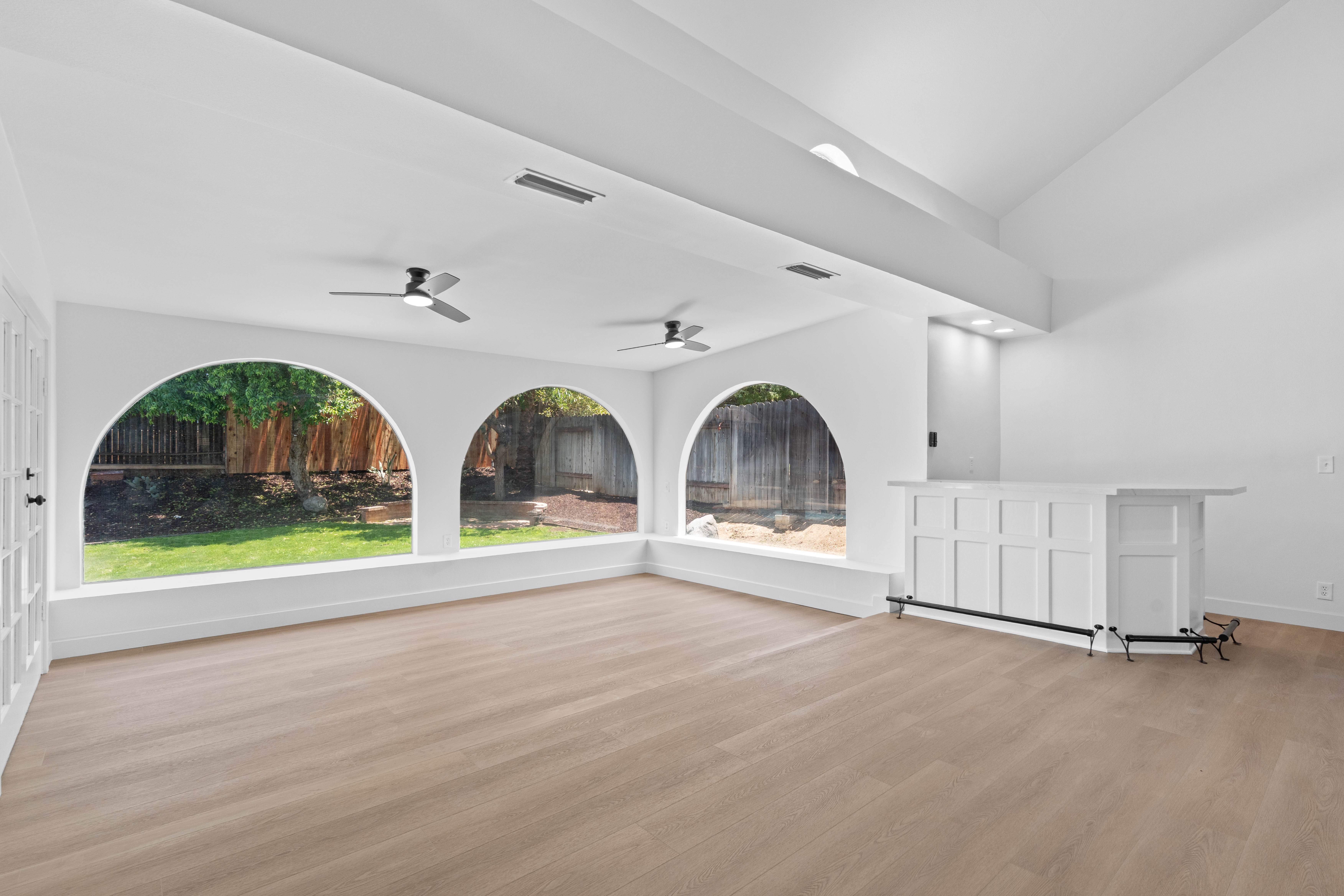  2463 Falling Oak Drive, Riverside, CA 92506 - 物件實景