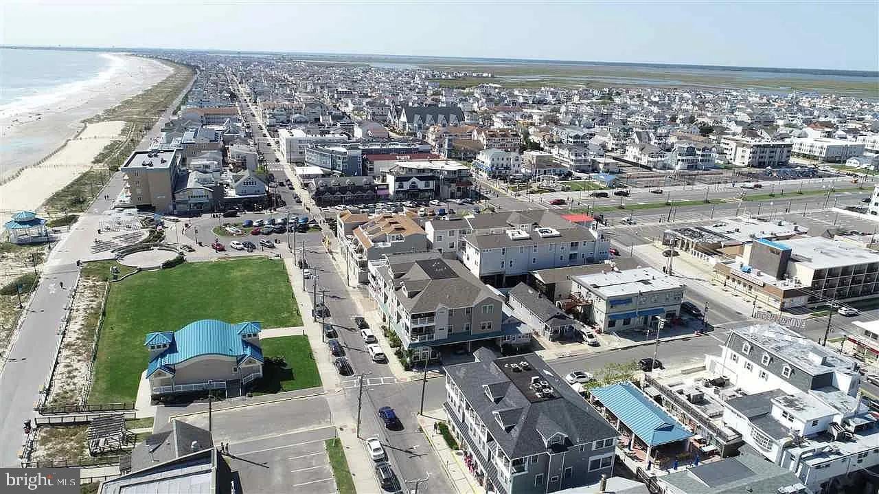 SEA ISLE CITY, New Jersey, 08243, United States, 4 Bedrooms Bedrooms, ,Residential,For Sale,1981699