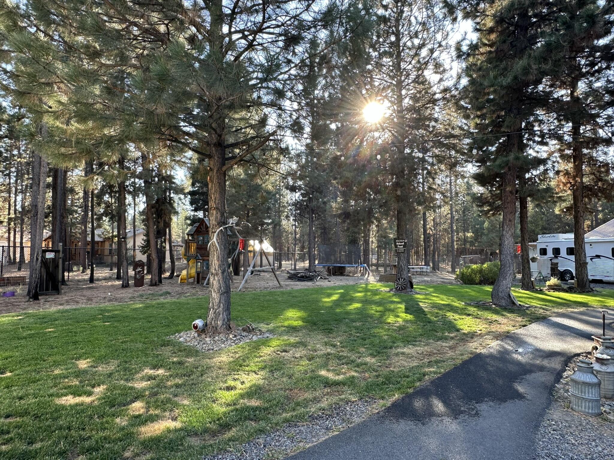 La Pine, Oregon, 97739, United States, 3 Bedrooms Bedrooms, ,2 BathroomsBathrooms,Residential,For Sale,2040090