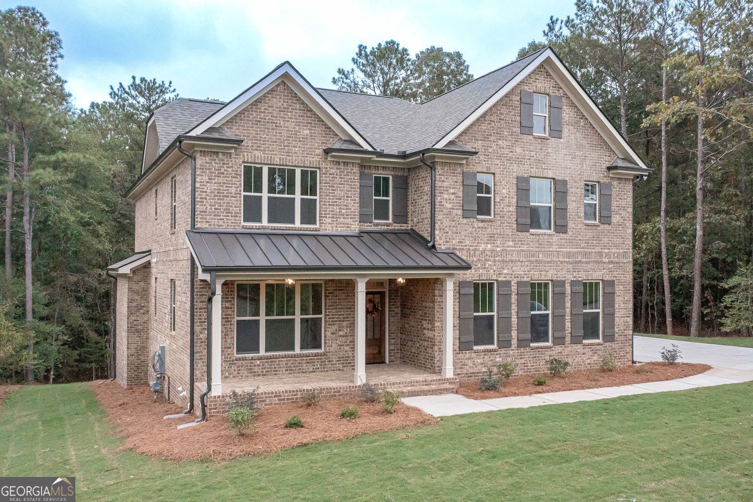 Douglasville, Georgia, 30135, United States, 5 Bedrooms Bedrooms, ,5 BathroomsBathrooms,Residential,For Sale,1929724