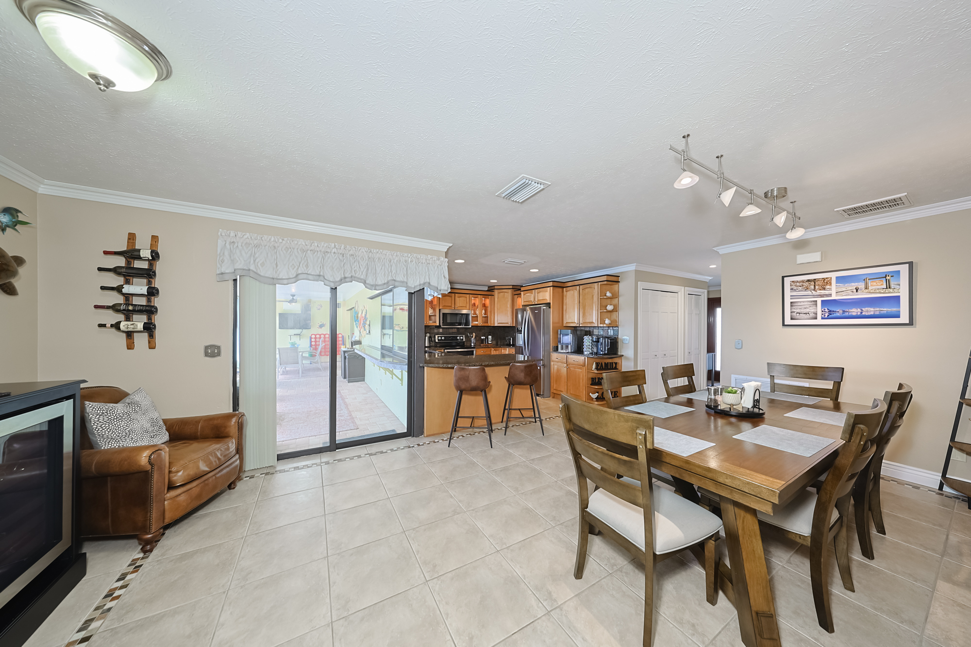 Apollo Beach, Florida, 33572, United States, 4 Bedrooms Bedrooms, ,2 BathroomsBathrooms,Residential,For Sale,1992760