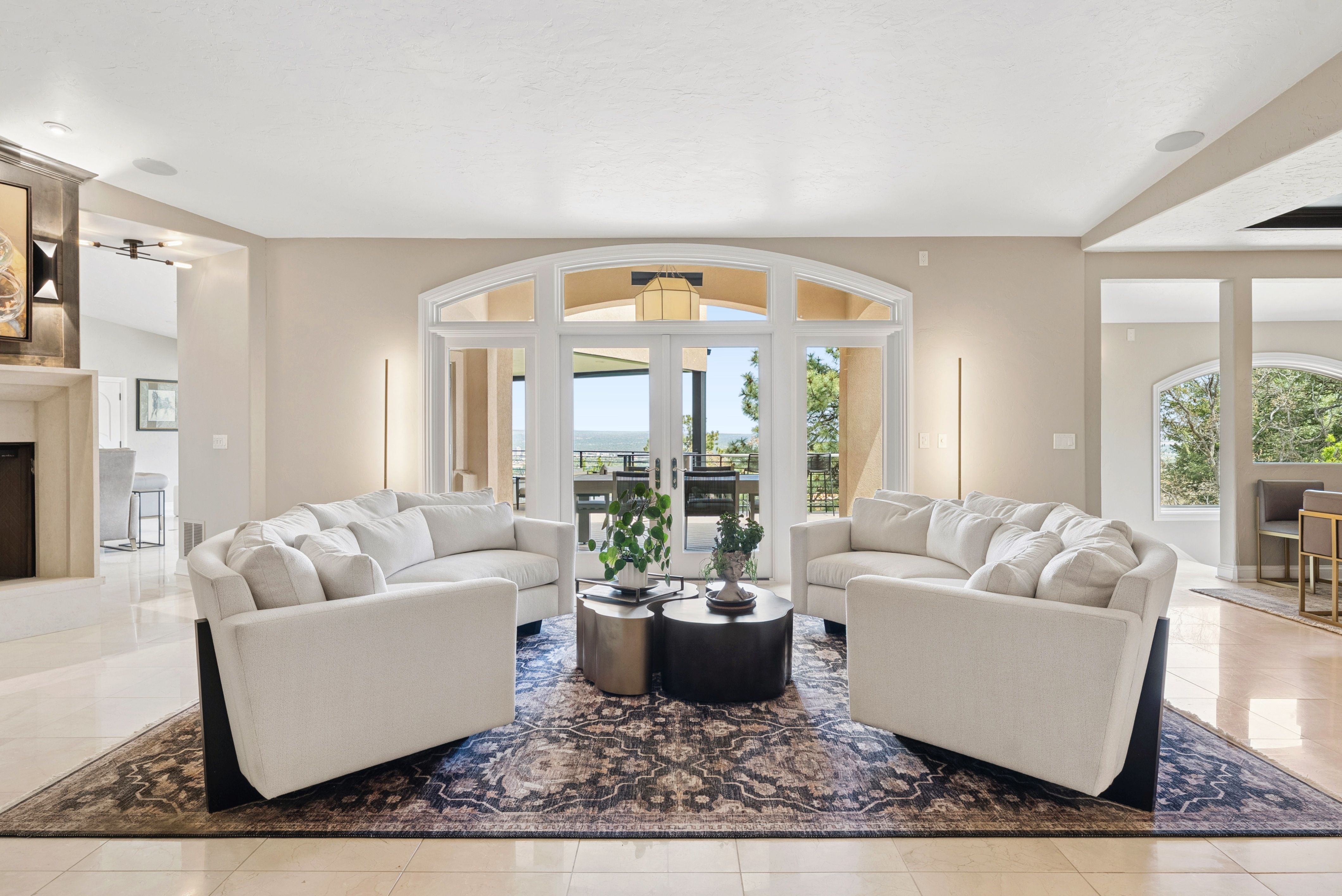  Broadmoor Heights Luxury with Iconic Views - 物件實景