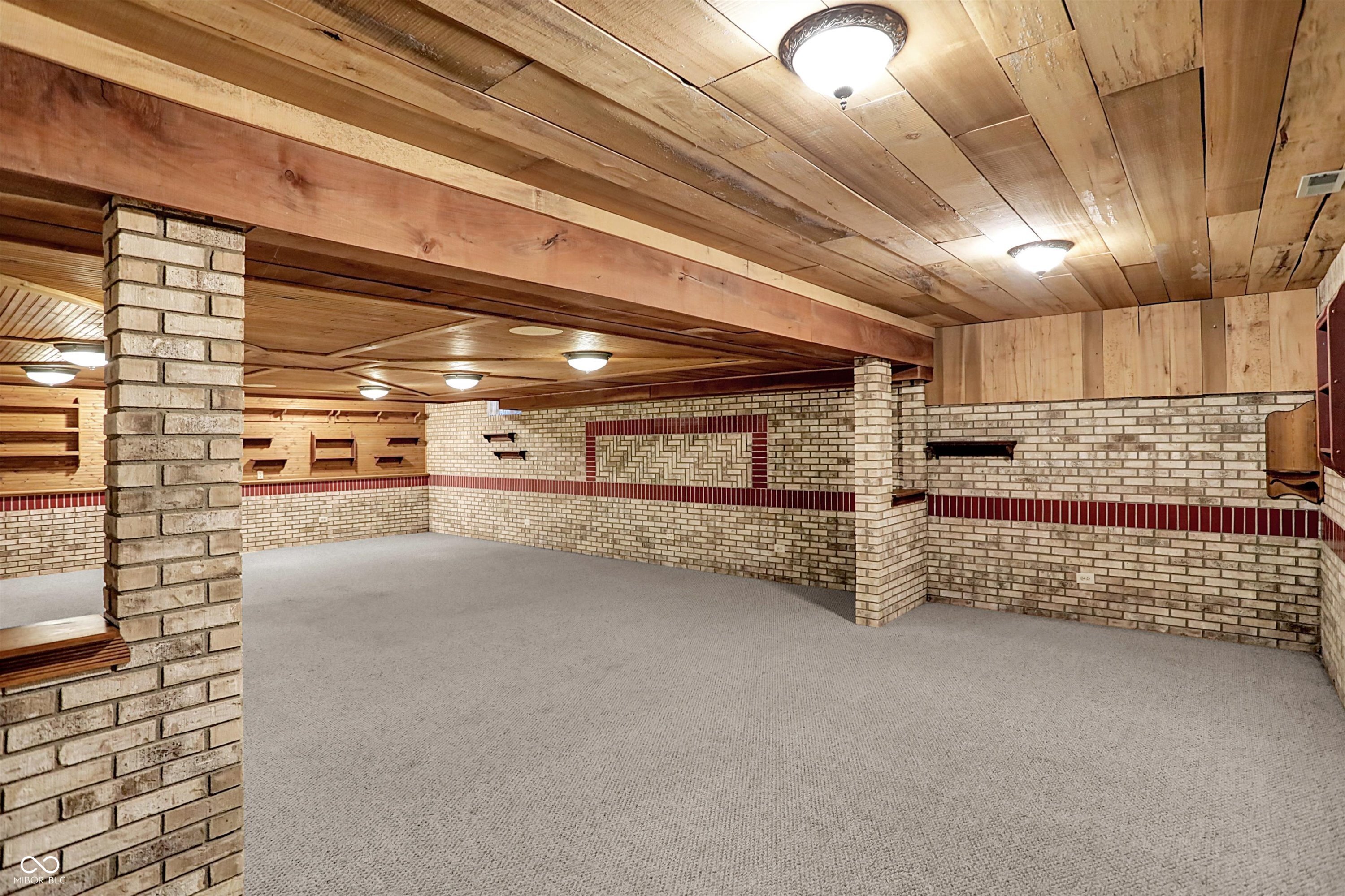 Lafayette, Indiana, 47905, United States, 3 Bedrooms Bedrooms, ,4 BathroomsBathrooms,Residential,For Sale,1979408