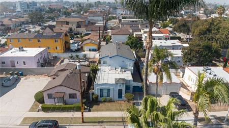 Los Angeles, California, 90047, United States, ,Residential,For Sale,1984098