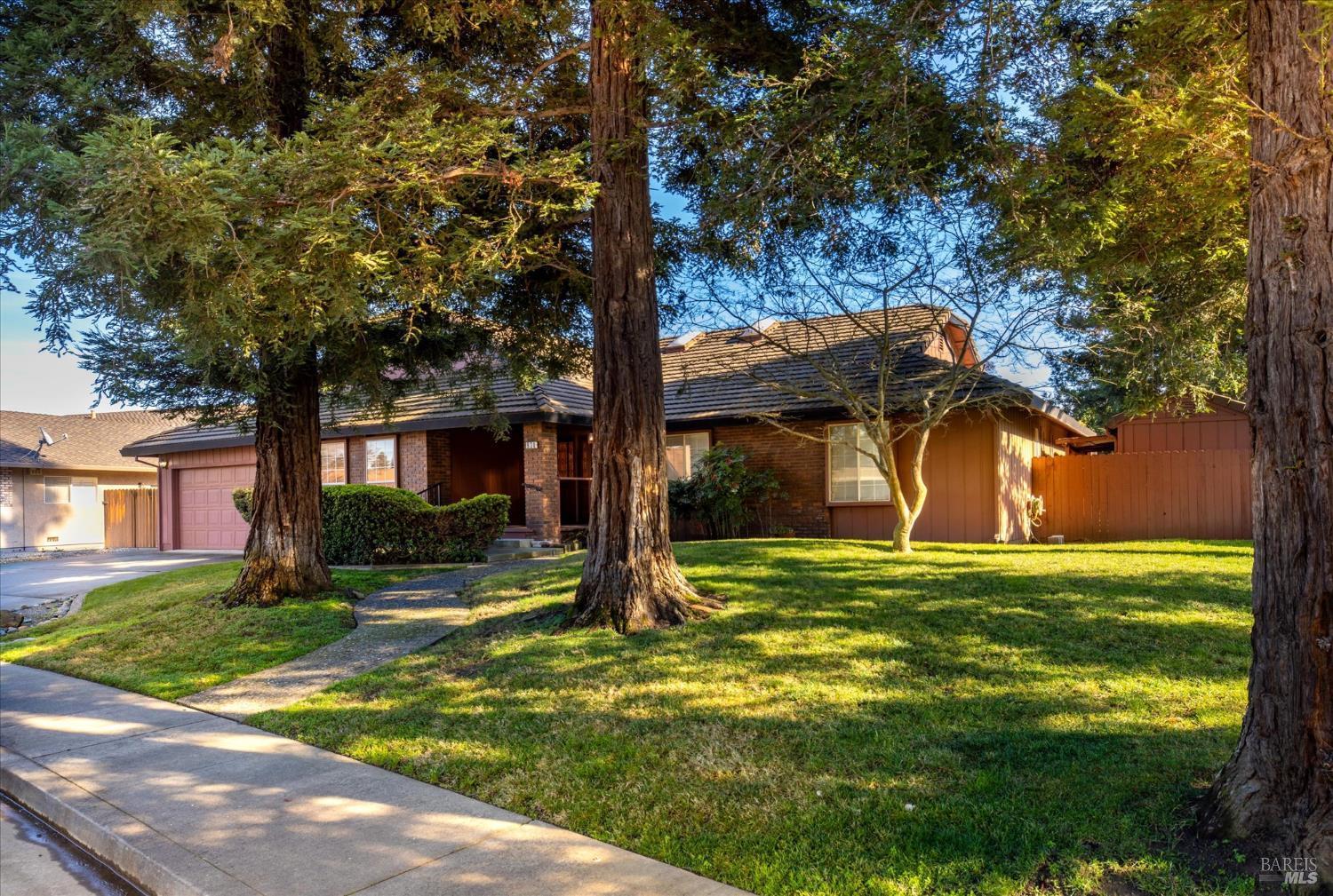 Dixon, California, 95620, United States, 3 Bedrooms Bedrooms, ,3 BathroomsBathrooms,Residential,For Sale,2012017