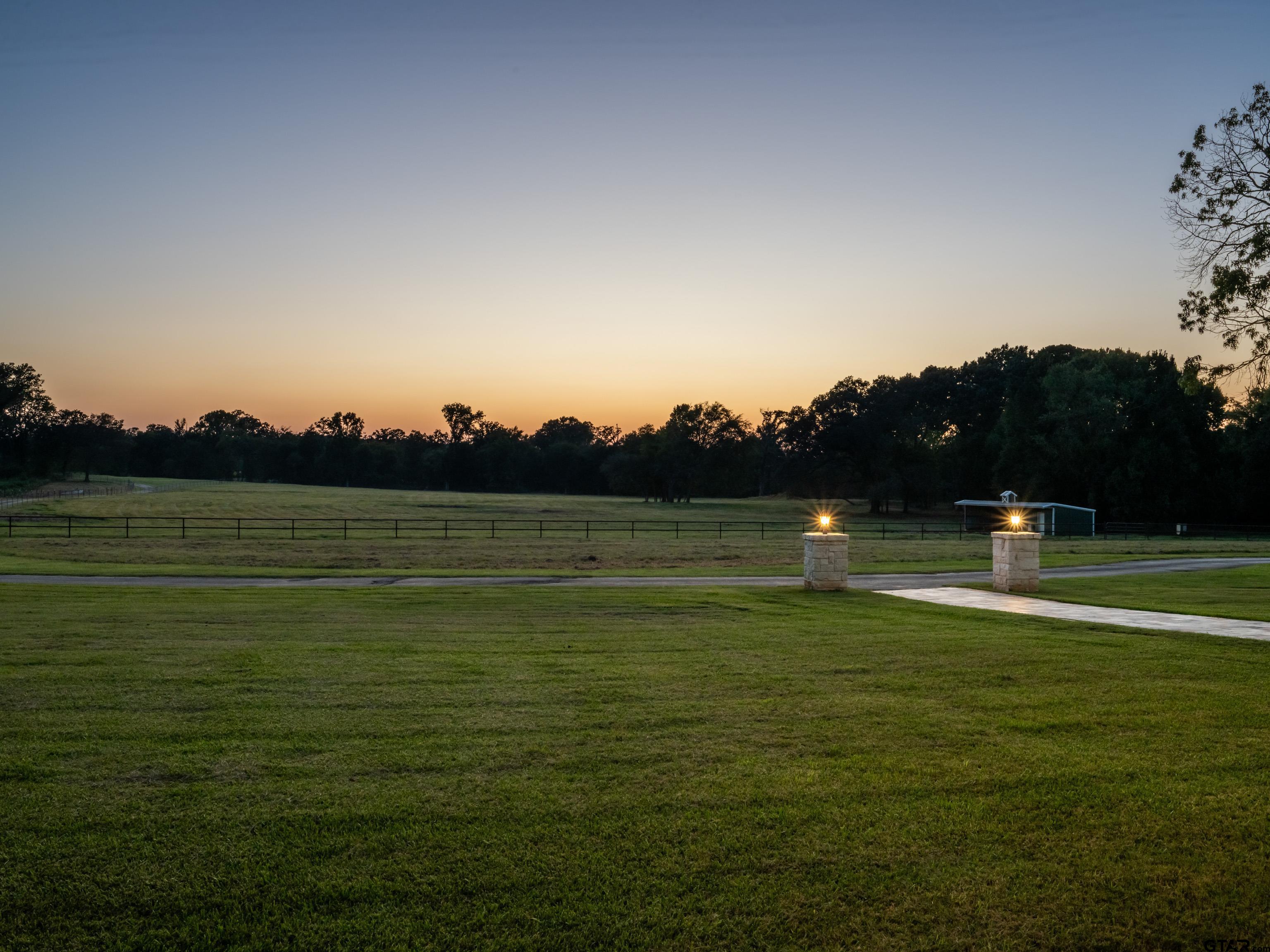 Whitehouse, Texas, 75791, United States, 4 Bedrooms Bedrooms, ,6 BathroomsBathrooms,Residential,For Sale,1949391