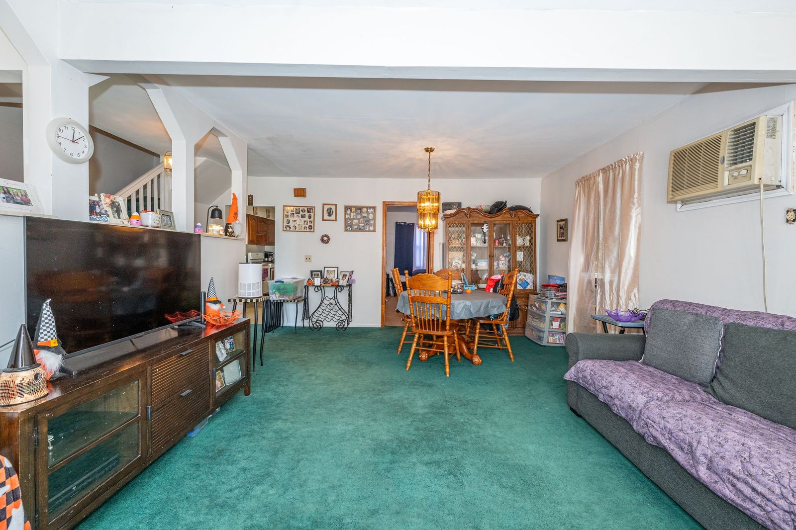 Haledon Boro, New Jersey, 07508, United States, 4 Bedrooms Bedrooms, ,3 BathroomsBathrooms,Residential,For Sale,1978211