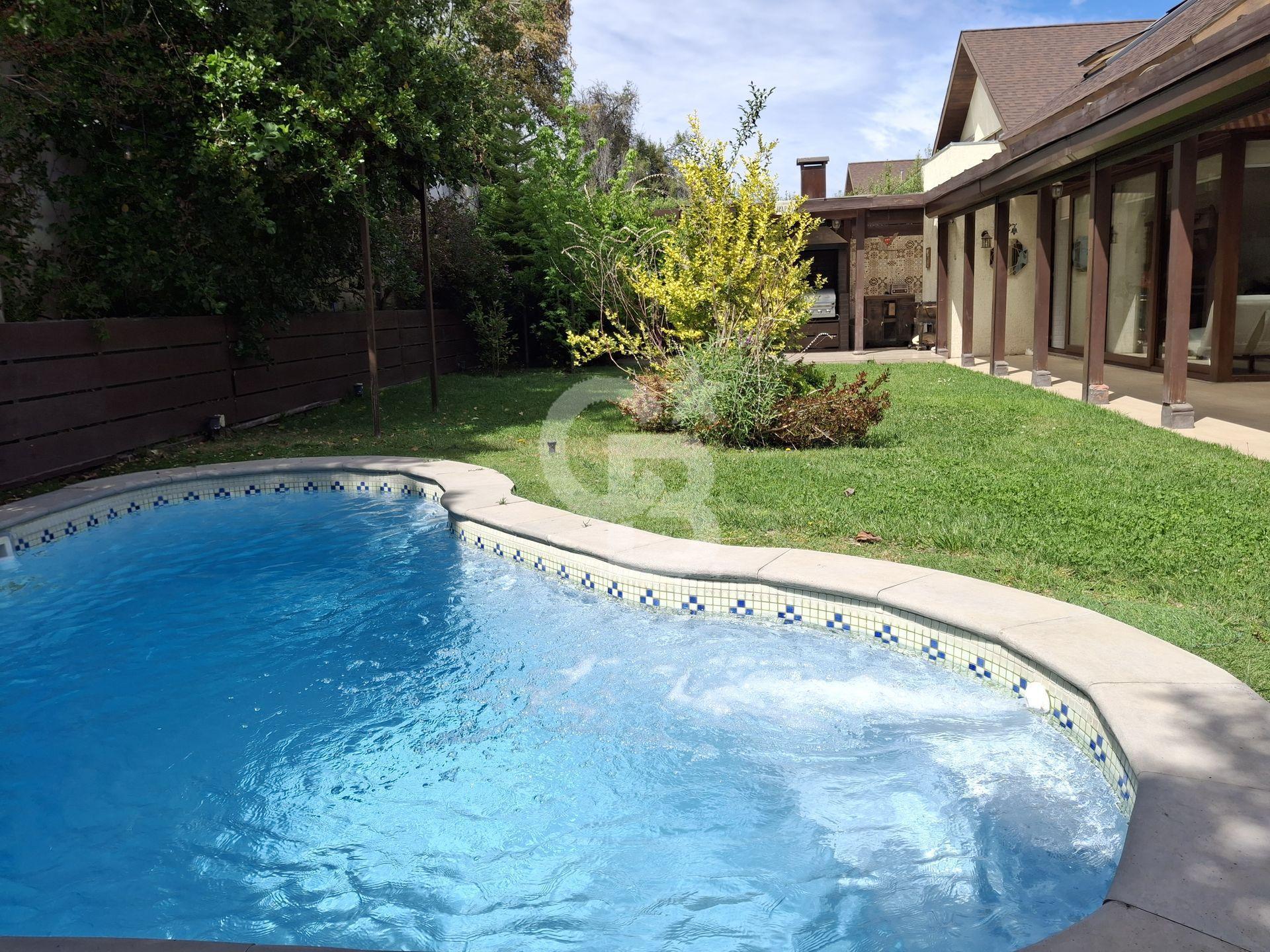 La Reina, Chile, 5 Bedrooms Bedrooms, ,5 BathroomsBathrooms,Residential,For Sale,1968916