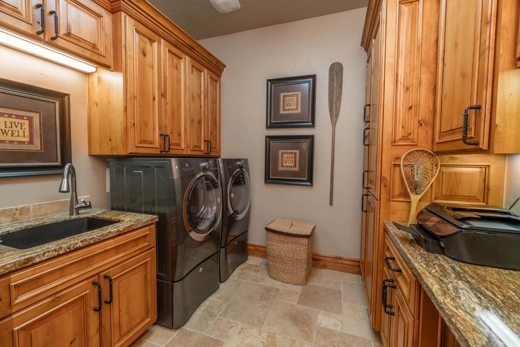  23098 Watercourse Way Bend, OR 97701 - 物件實景