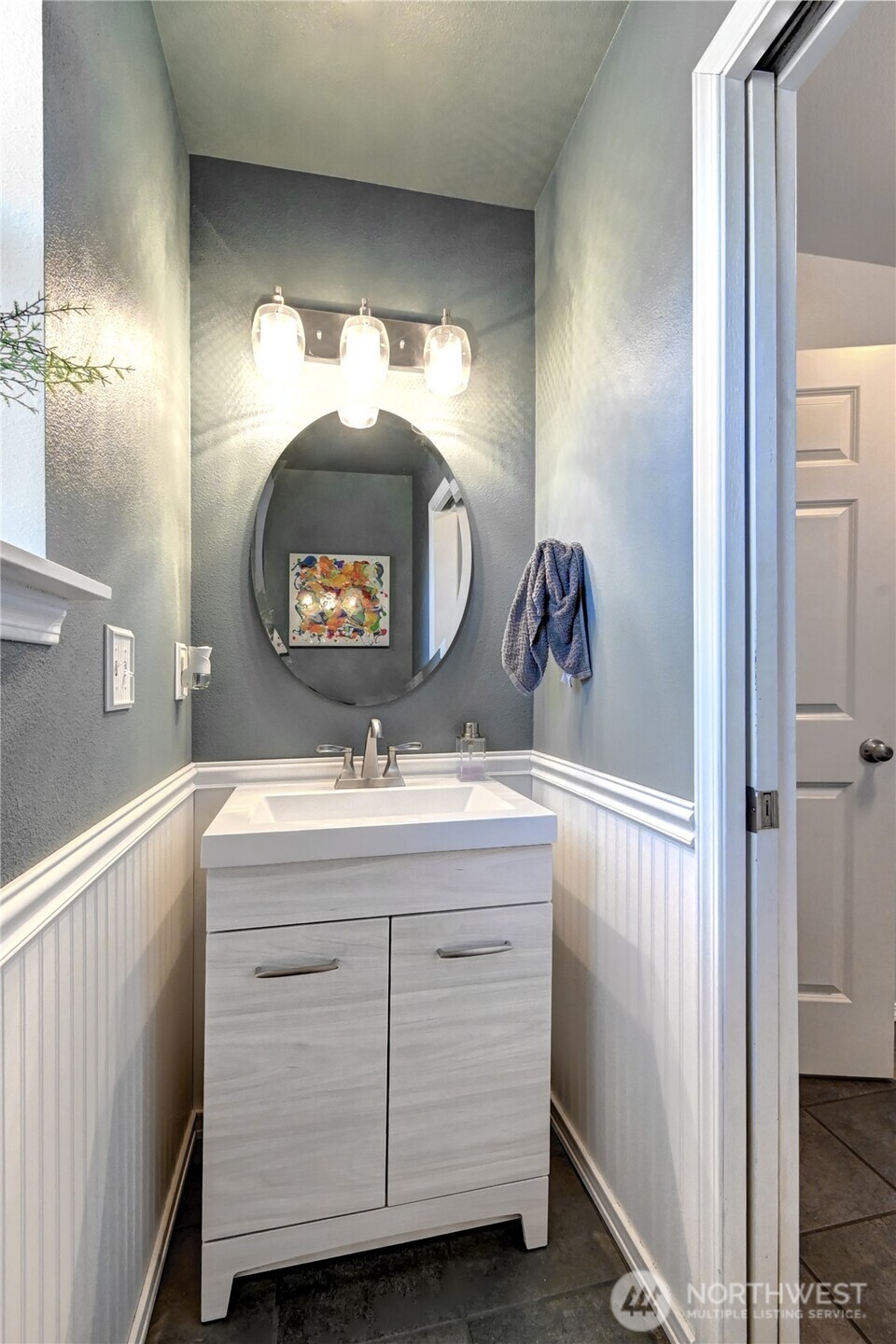 Everett, Washington, 98204, United States, 3 Bedrooms Bedrooms, ,3 BathroomsBathrooms,Residential,For Sale,1964050