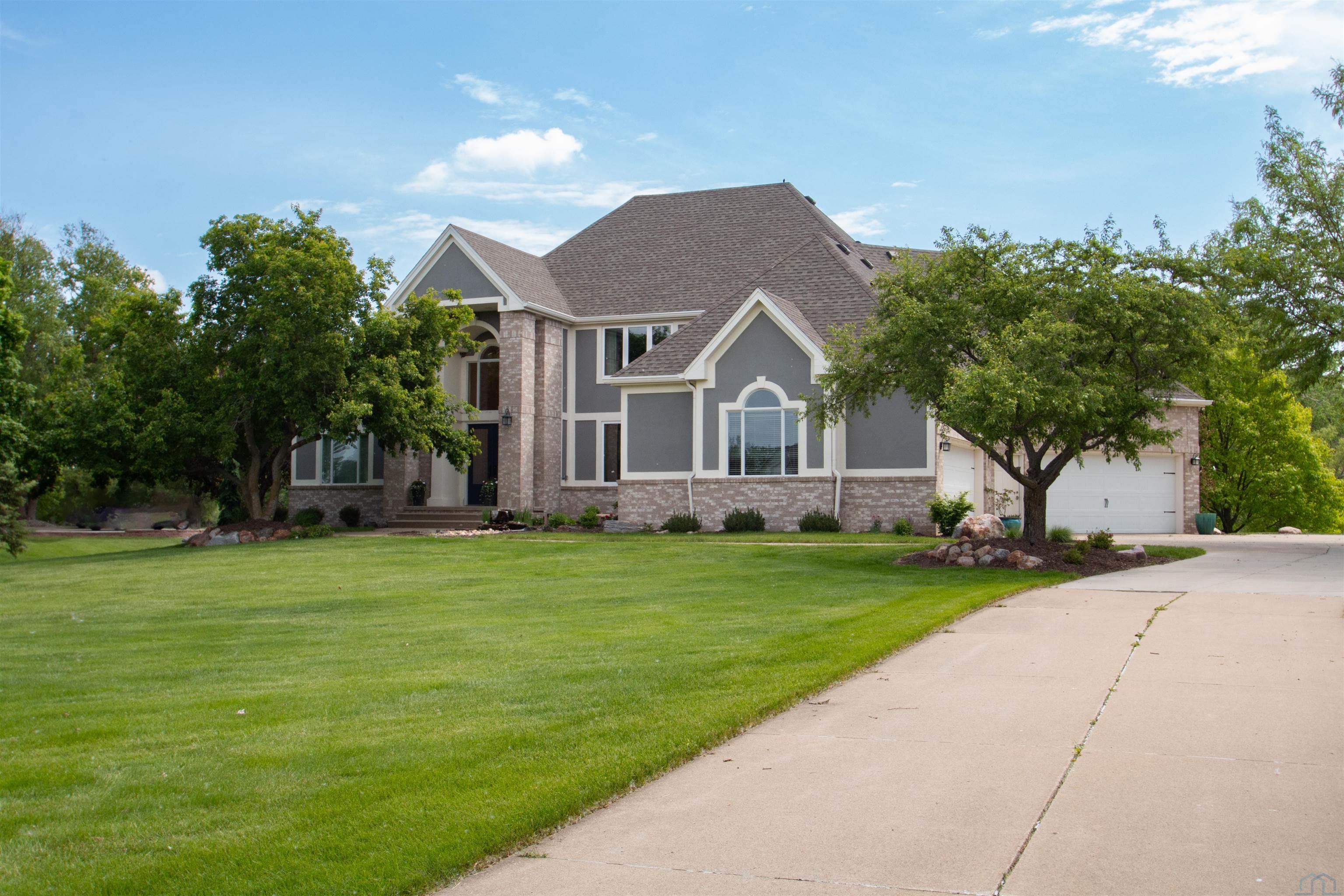 Jefferson, South Dakota, 57038, United States, 5 Bedrooms Bedrooms, ,5 BathroomsBathrooms,Residential,For Sale,2040316