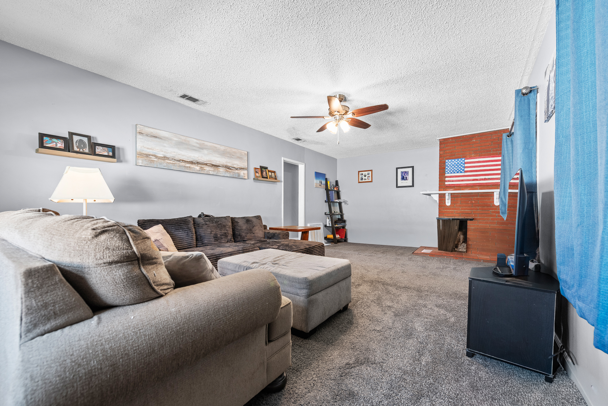  4734 Sierra Street, Riverside, CA 92504 - 物件實景