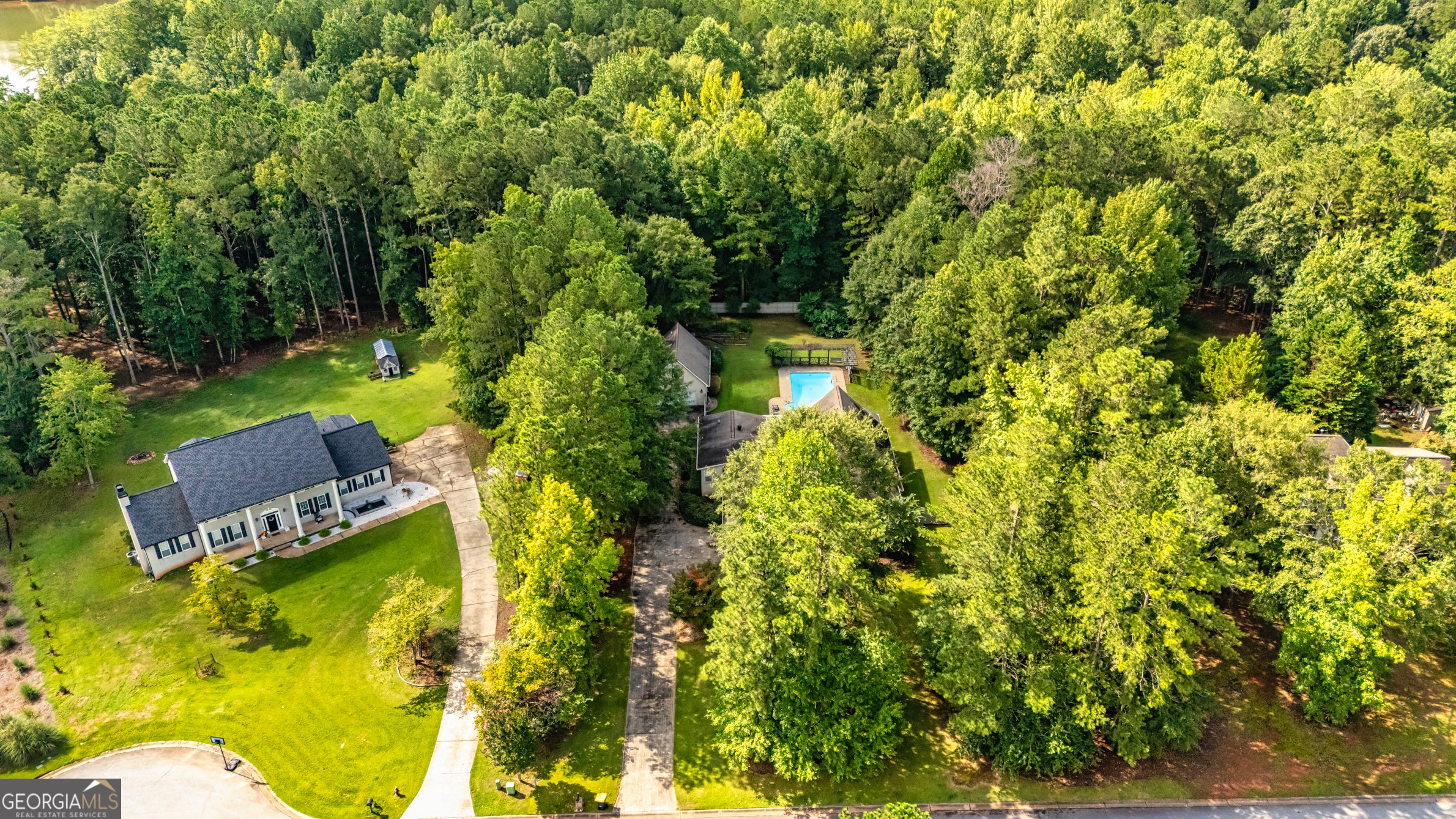 Newnan, Georgia, 30263, United States, 5 Bedrooms Bedrooms, ,6 BathroomsBathrooms,Residential,For Sale,1915422