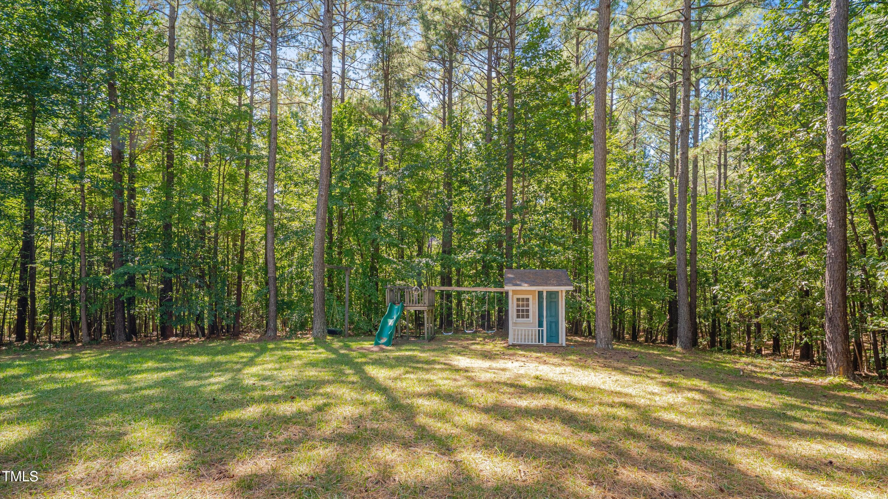 Hillsborough, North Carolina, 27278, United States, 4 Bedrooms Bedrooms, ,4 BathroomsBathrooms,Residential,For Sale,1947049