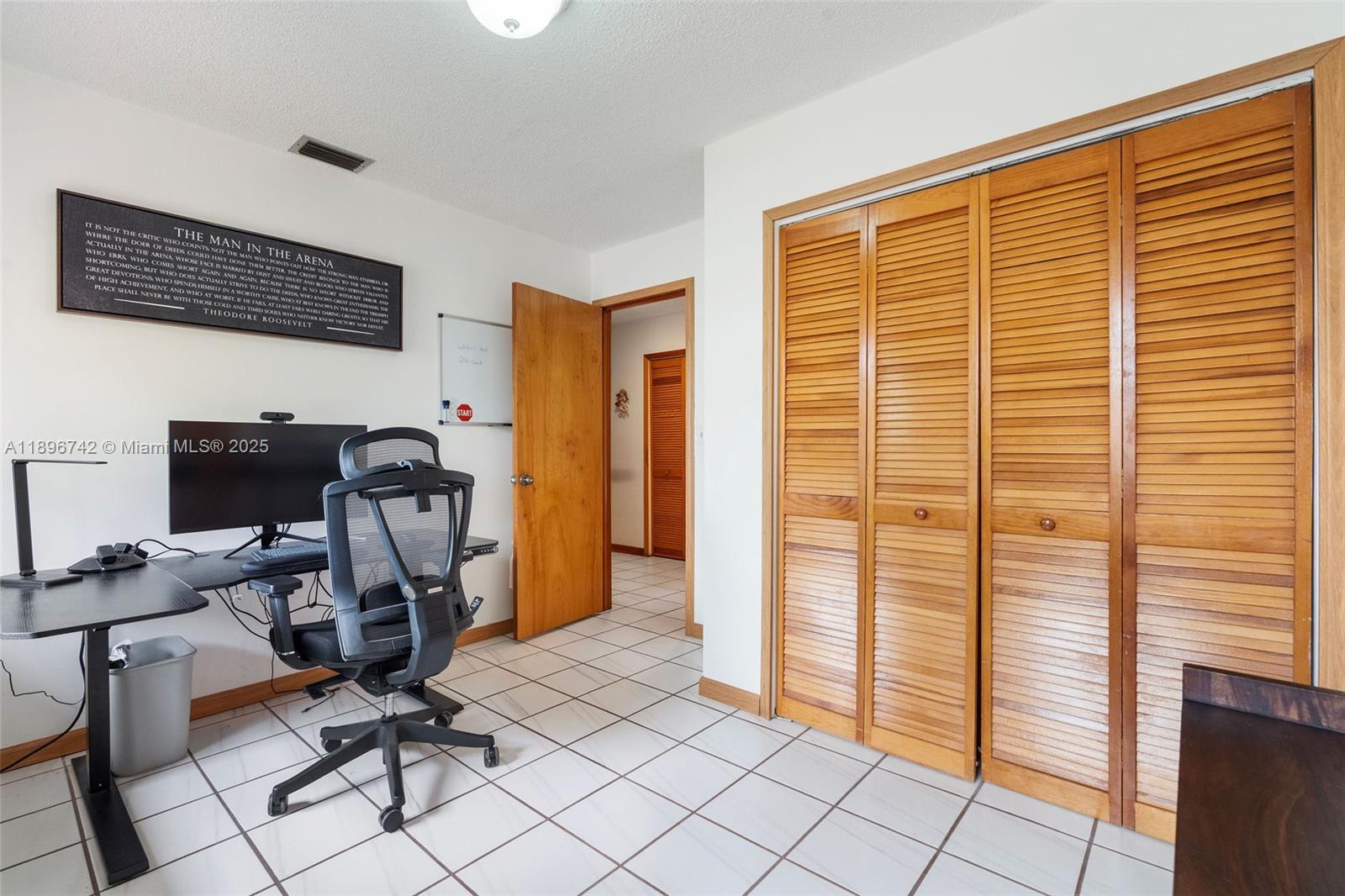 Miami, Florida, 33173, United States, 3 Bedrooms Bedrooms, ,3 BathroomsBathrooms,Residential,For Sale,1966935