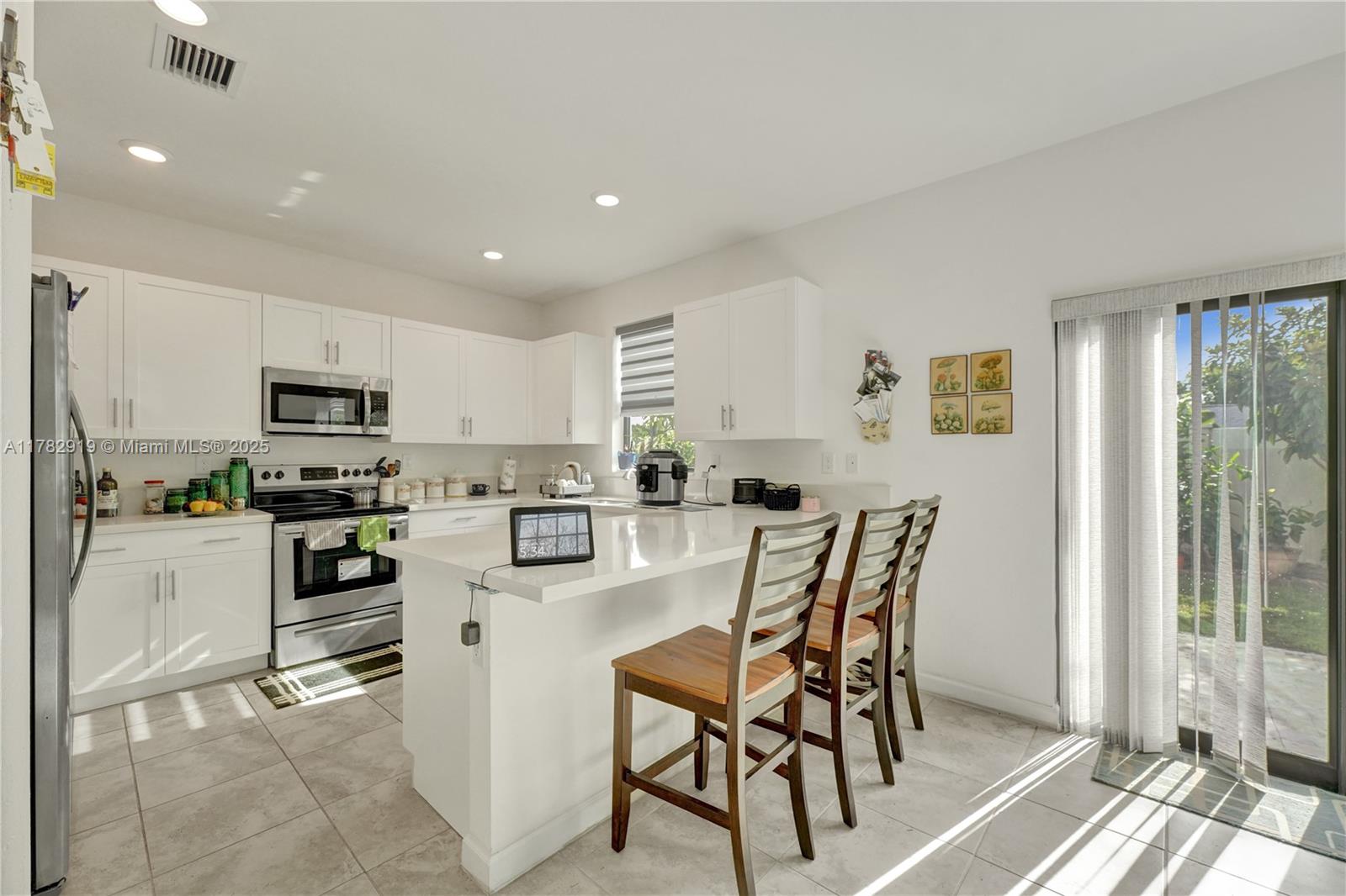 Miami, Florida, 33179, United States, 4 Bedrooms Bedrooms, ,3 BathroomsBathrooms,Residential,For Sale,1768374