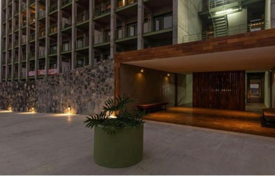 Av. de las Torres, Querétaro, Querétaro, 76230, Mexico, 3 Bedrooms Bedrooms, ,3 BathroomsBathrooms,Residential,For Sale,Av. de las Torres,1501940
