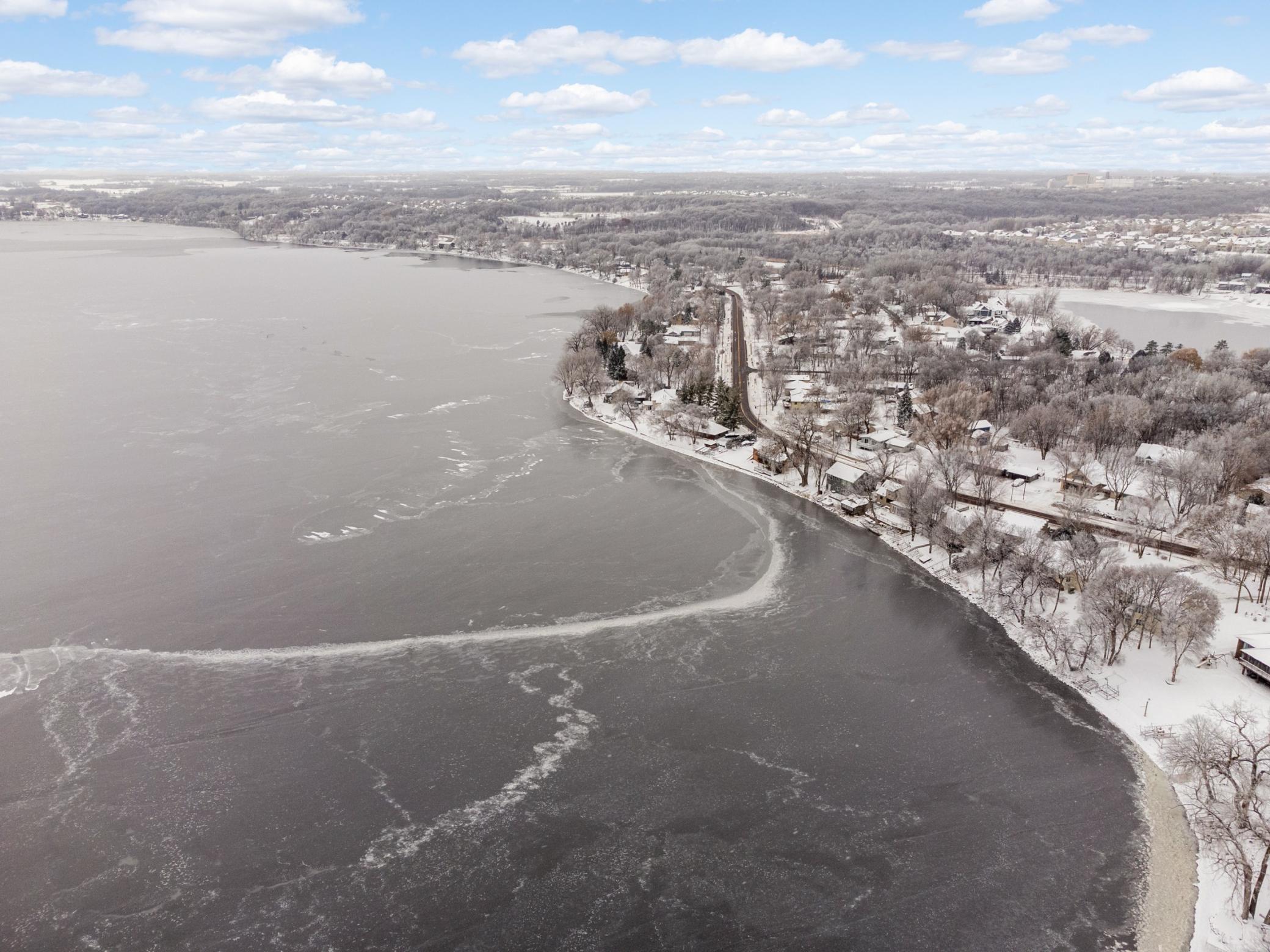 Prior Lake, Minnesota, 55372, United States, 4 Bedrooms Bedrooms, ,3 BathroomsBathrooms,Residential,For Sale,2003014