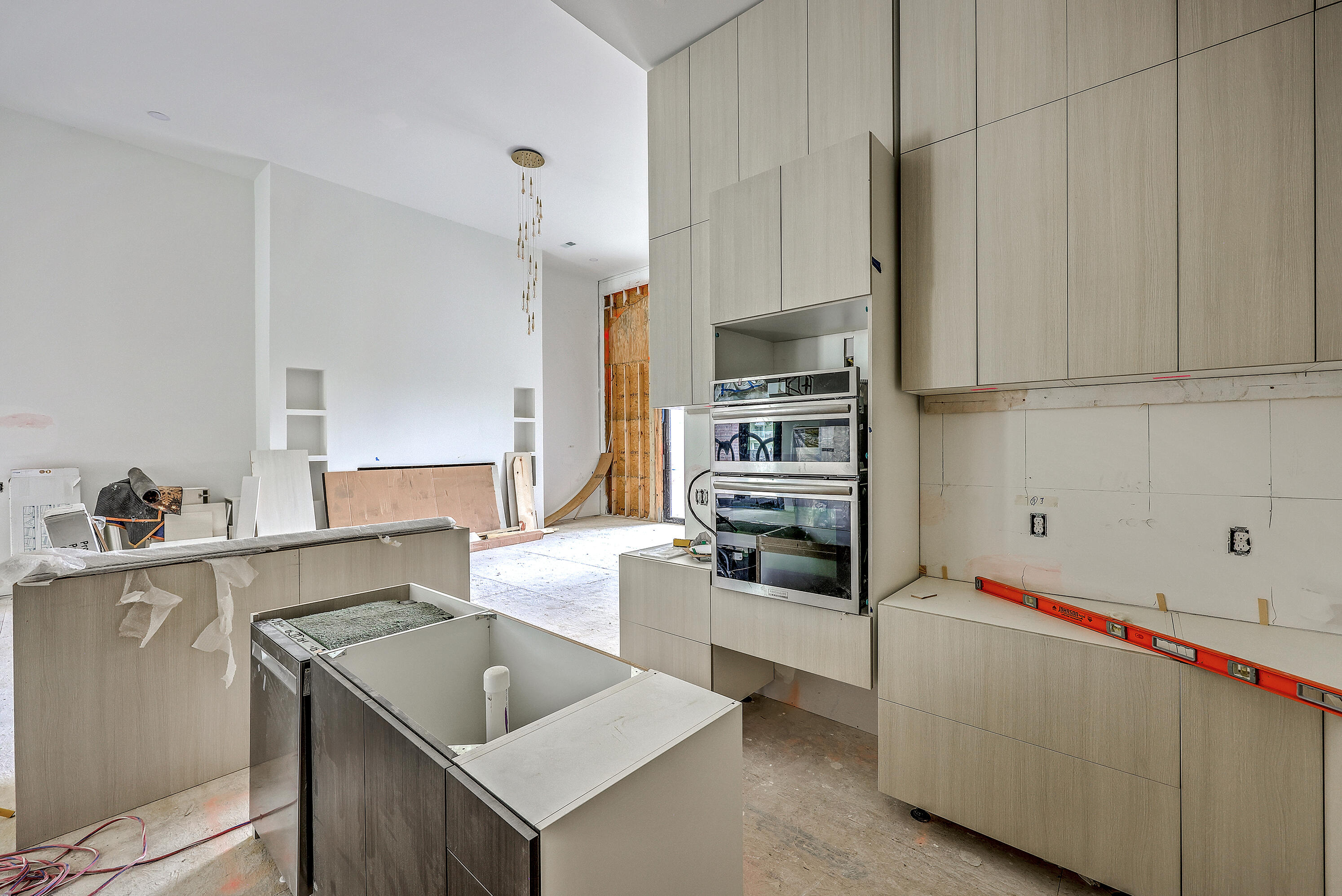 Summerville, South Carolina, 29485, United States, 5 Bedrooms Bedrooms, ,6 BathroomsBathrooms,Residential,For Sale,1977326