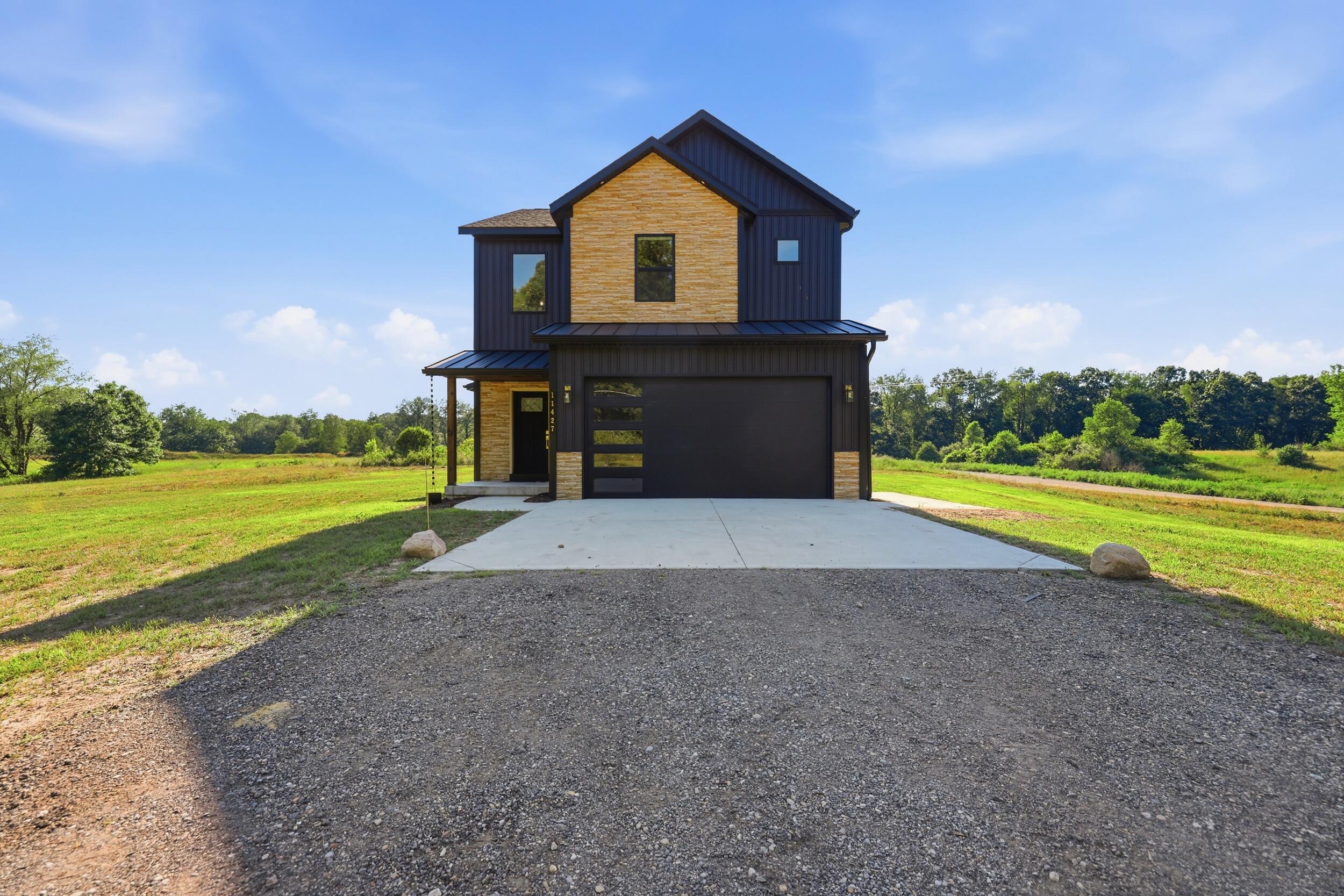 Heintzelman Ave, Rockford, MI 49341