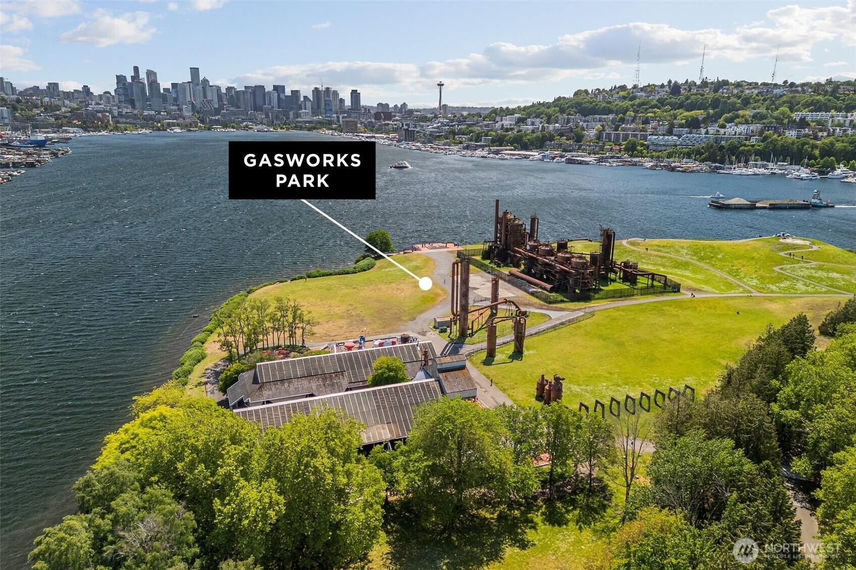 SEATTLE, Washington, 98105, United States, 3 Bedrooms Bedrooms, ,3 BathroomsBathrooms,Residential,For Sale,1875304