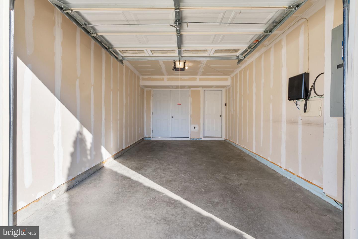 Elkridge, Maryland, 21075, United States, 4 Bedrooms Bedrooms, ,4 BathroomsBathrooms,Residential,For Sale,2002050