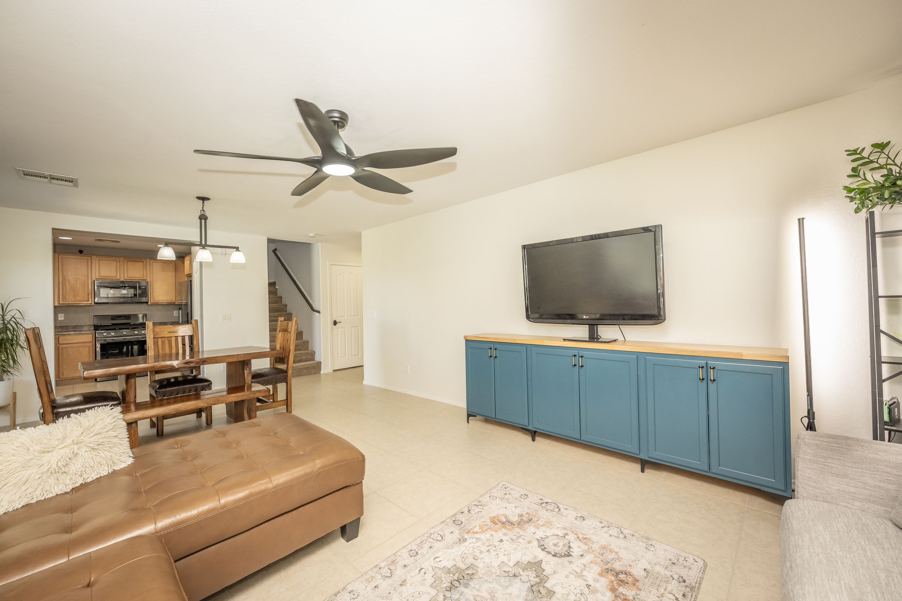 Phoenix, Arizona, 85085, United States, 4 Bedrooms Bedrooms, ,3 BathroomsBathrooms,Residential,For Sale,1869384