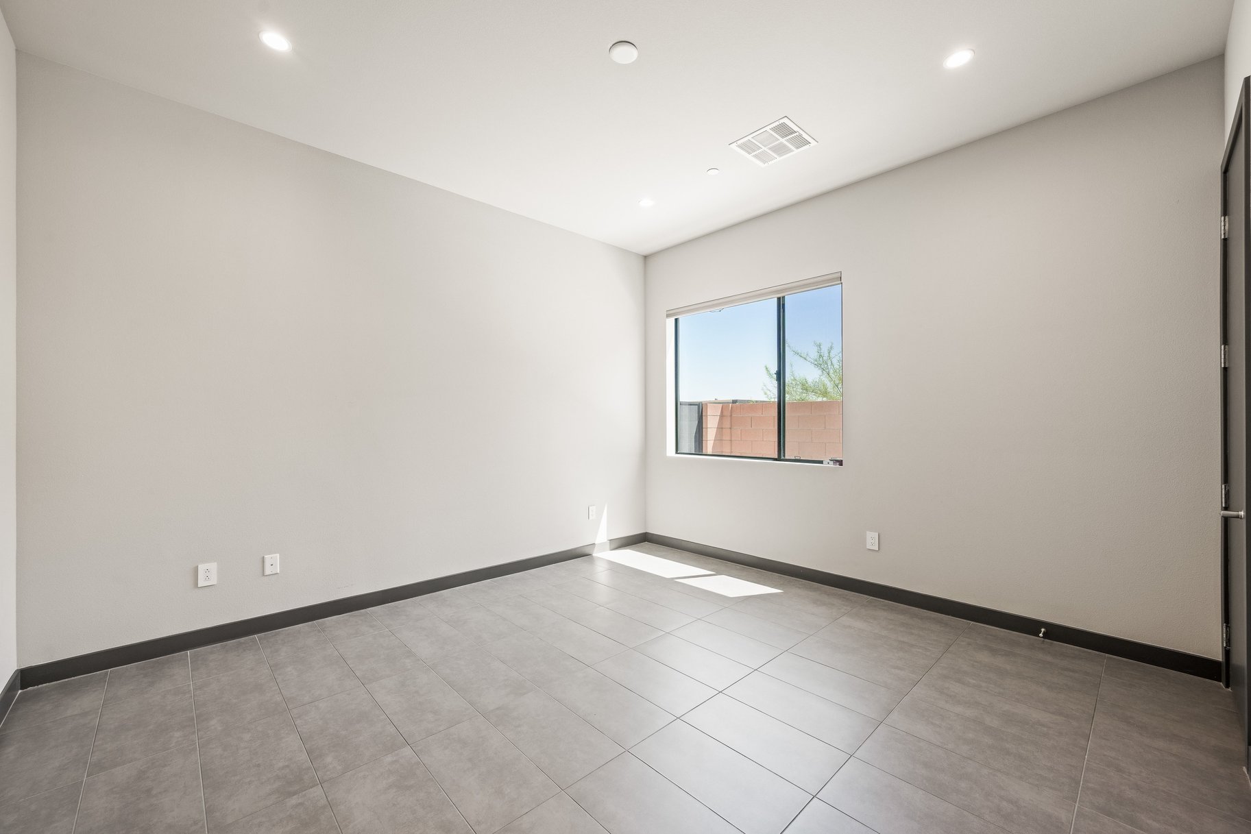  Private Contemporary Masterpiece in Las Vegas