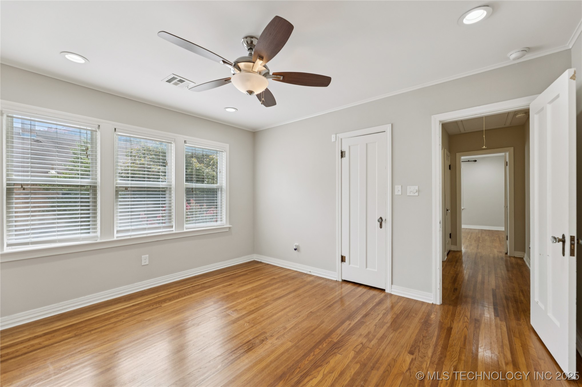 Tulsa, Oklahoma, 74104, United States, 4 Bedrooms Bedrooms, ,3 BathroomsBathrooms,Residential,For Sale,1941702