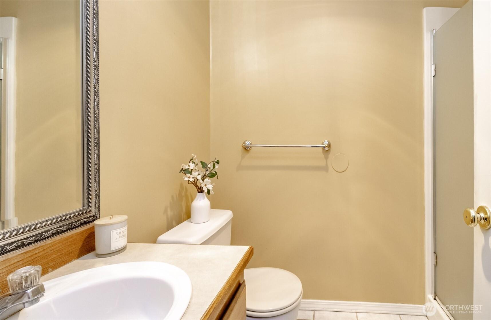 TACOMA, Washington, 98422, United States, 4 Bedrooms Bedrooms, ,3 BathroomsBathrooms,Residential,For Sale,1925185