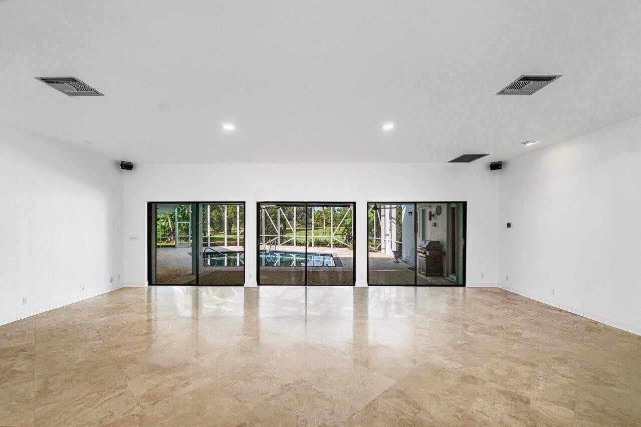 Atlantis, Florida, 33462, United States, 3 Bedrooms Bedrooms, ,3 BathroomsBathrooms,Residential,For Sale,1980286