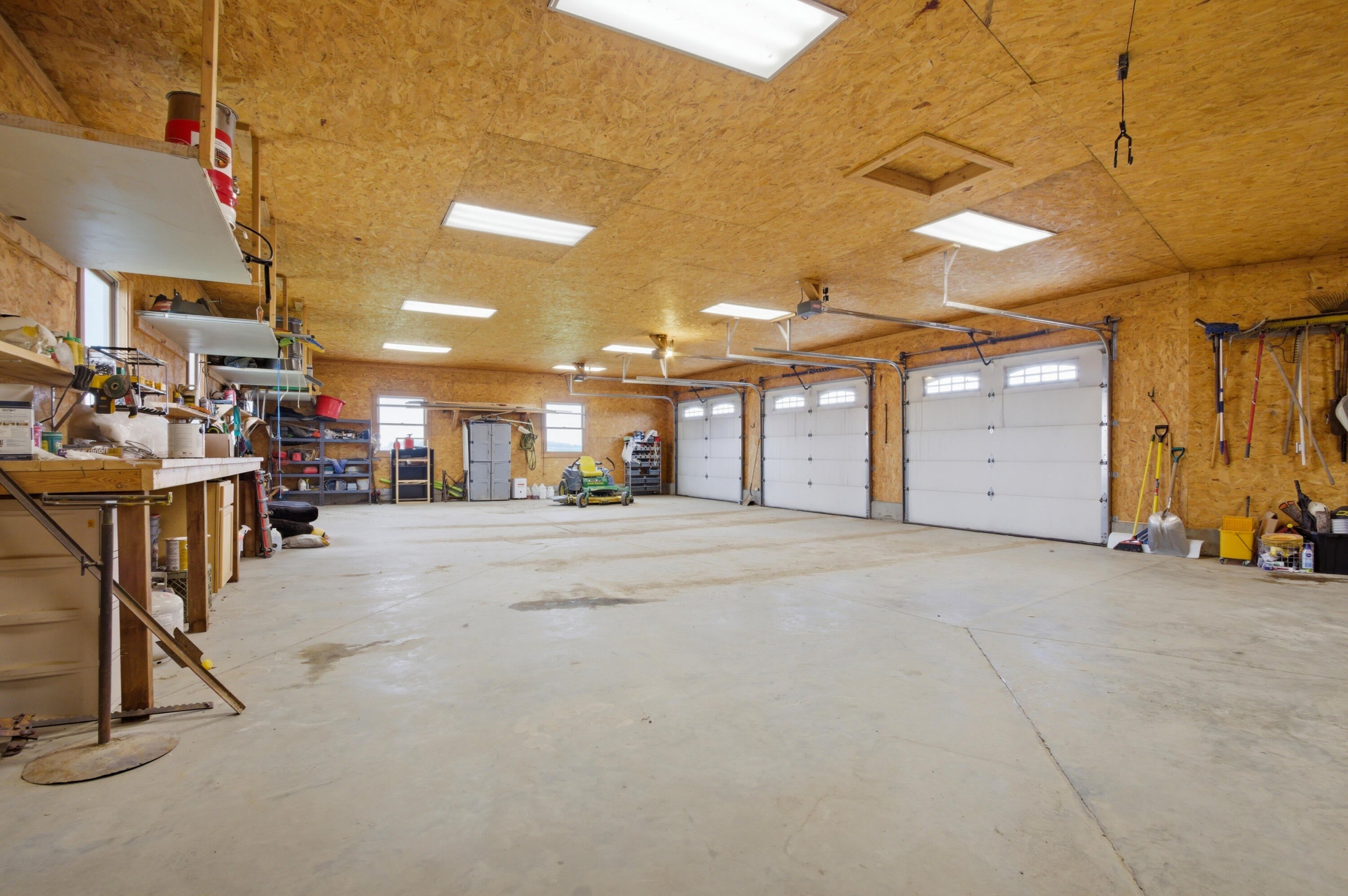 Selby, South Dakota, 57472, United States, 4 Bedrooms Bedrooms, ,Residential,For Sale,2049409