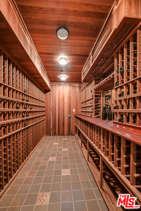 Beverly Hills, California, 90210, United States, 5 Bedrooms Bedrooms, ,4 BathroomsBathrooms,Residential,For Sale,1991118