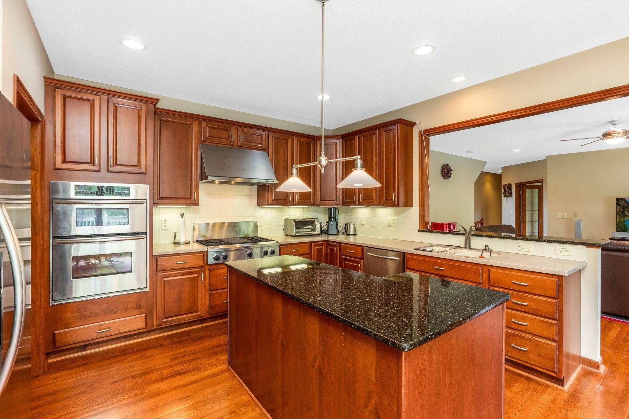 Blacklick, Ohio, 43004, United States, 4 Bedrooms Bedrooms, ,4 BathroomsBathrooms,Residential,For Sale,1860934