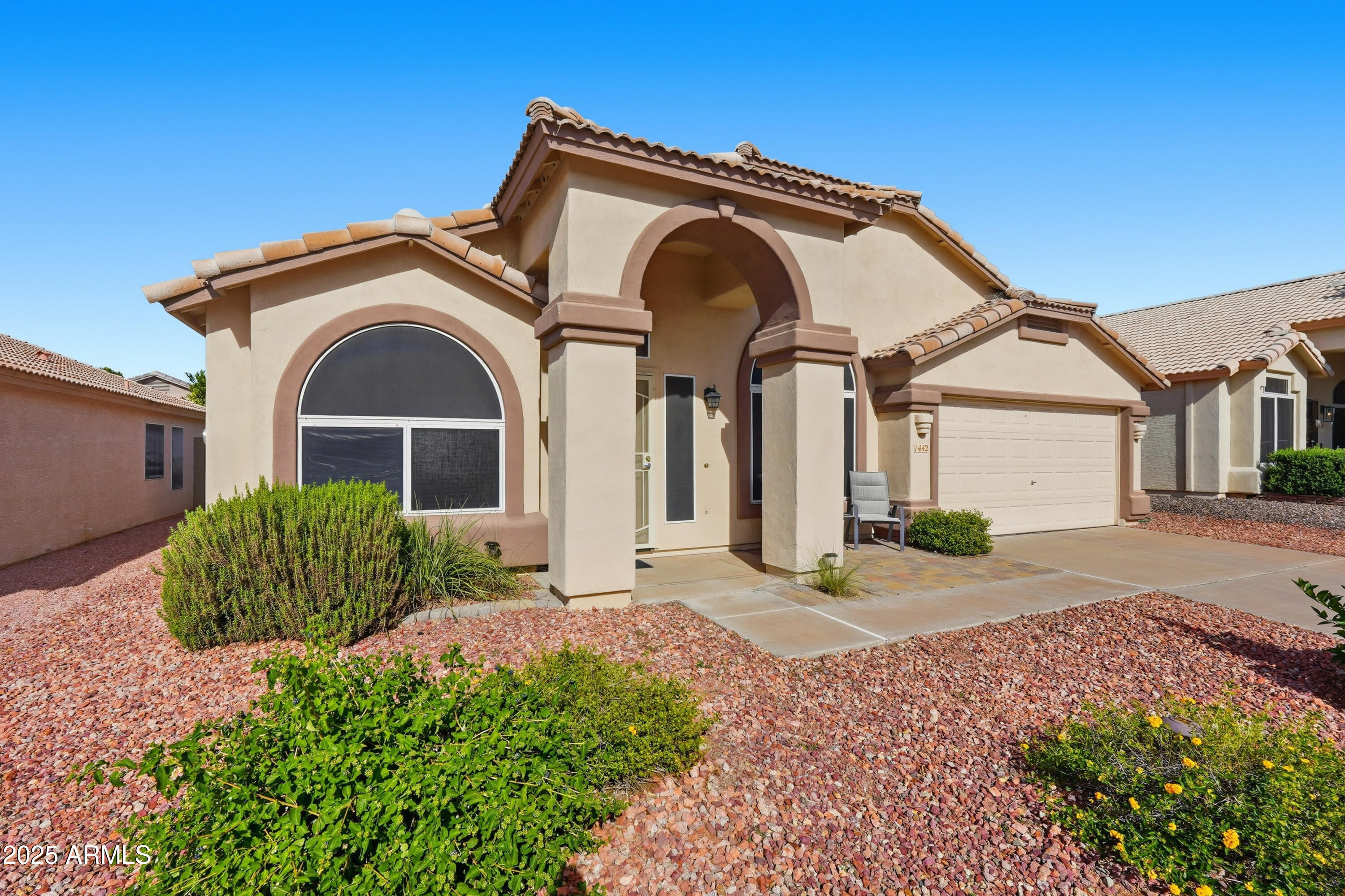 Phoenix, Arizona, 85024, United States, 3 Bedrooms Bedrooms, ,2 BathroomsBathrooms,Residential,For Sale,1995544