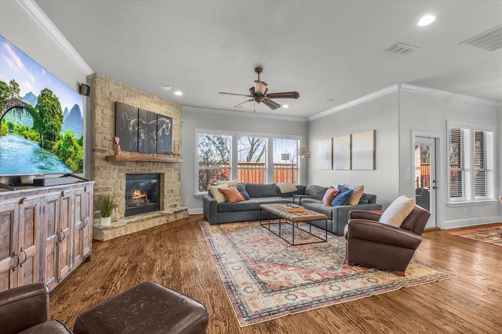 North Richland Hills, Texas, 76182, United States, 4 Bedrooms Bedrooms, ,4 BathroomsBathrooms,Residential,For Sale,2014039