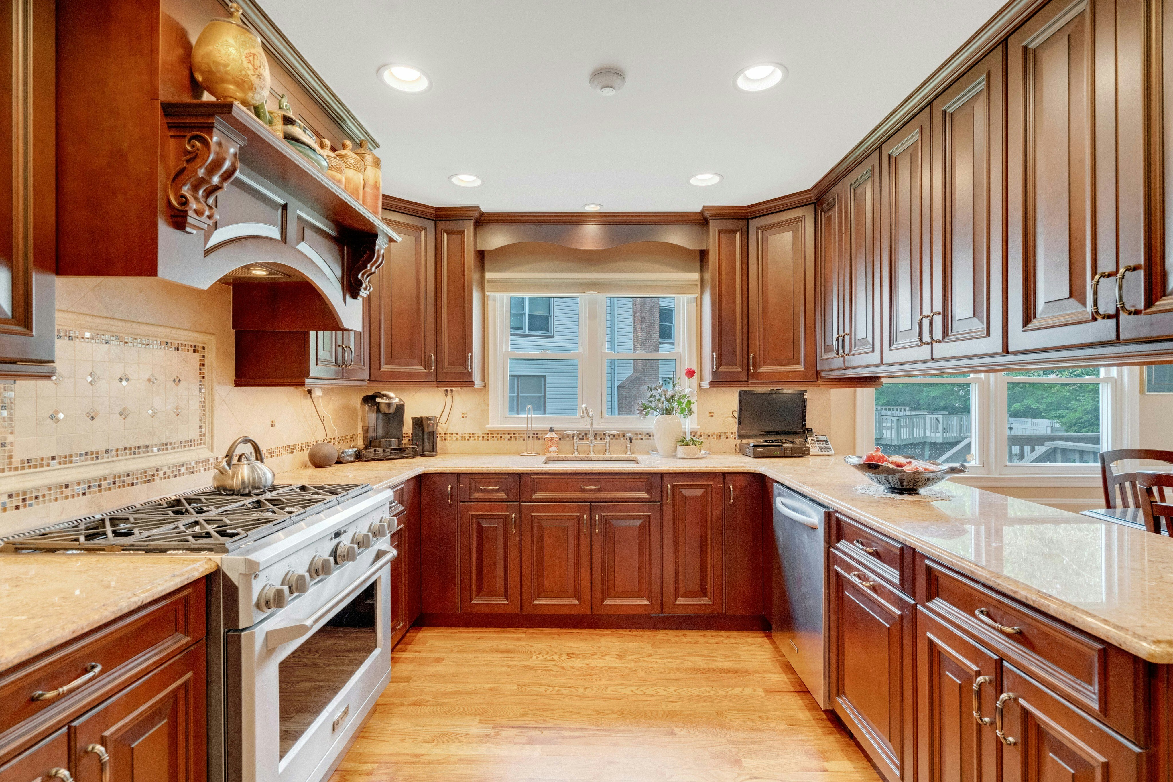  42-09 Cosgrove Court, Fair Lawn, NJ 07410 - 物件實景