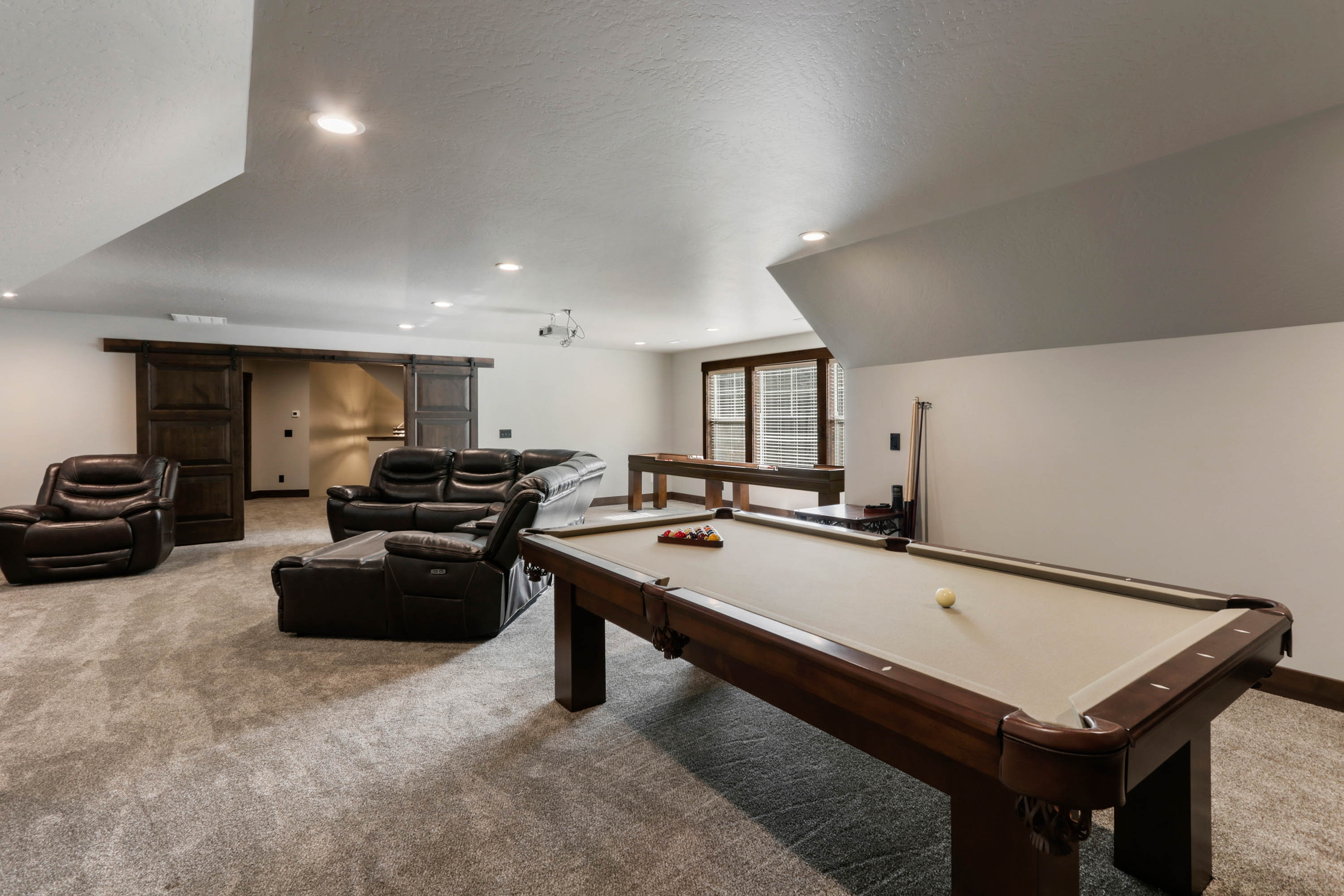 Sandpoint, Idaho, 83864, United States, 6 Bedrooms Bedrooms, ,8 BathroomsBathrooms,Residential,For Sale,1975419