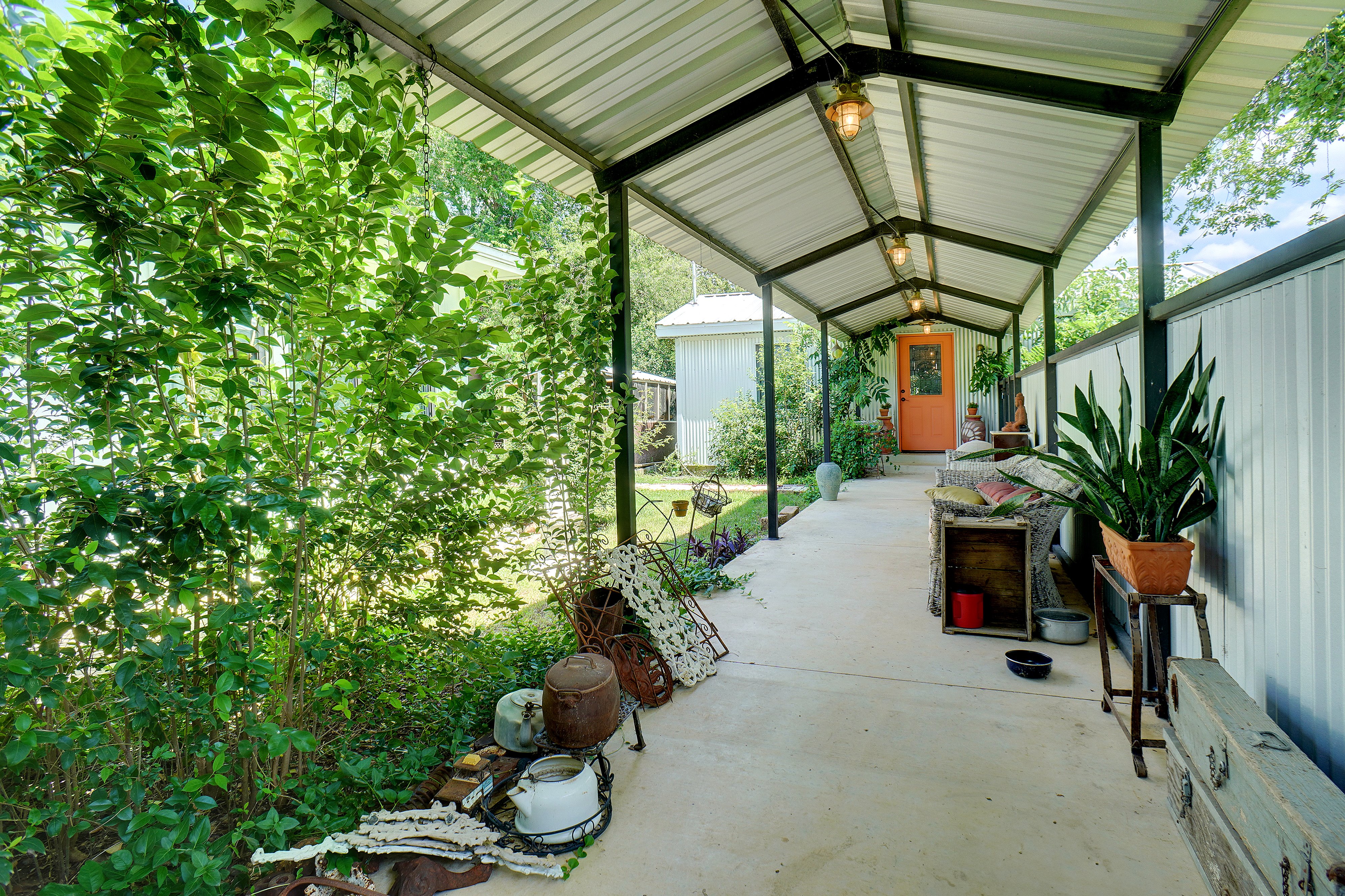 Lake Bridgeport, Texas, 76426, United States, 3 Bedrooms Bedrooms, ,3 BathroomsBathrooms,Residential,For Sale,1989947