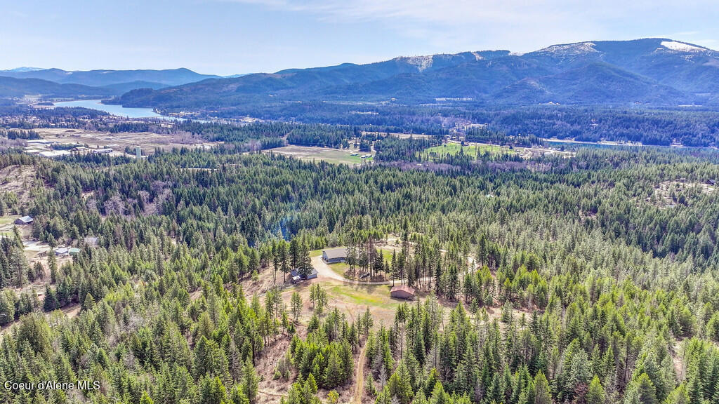 Priest River, Idaho, 83856, United States, 5 Bedrooms Bedrooms, ,4 BathroomsBathrooms,Residential,For Sale,1770577