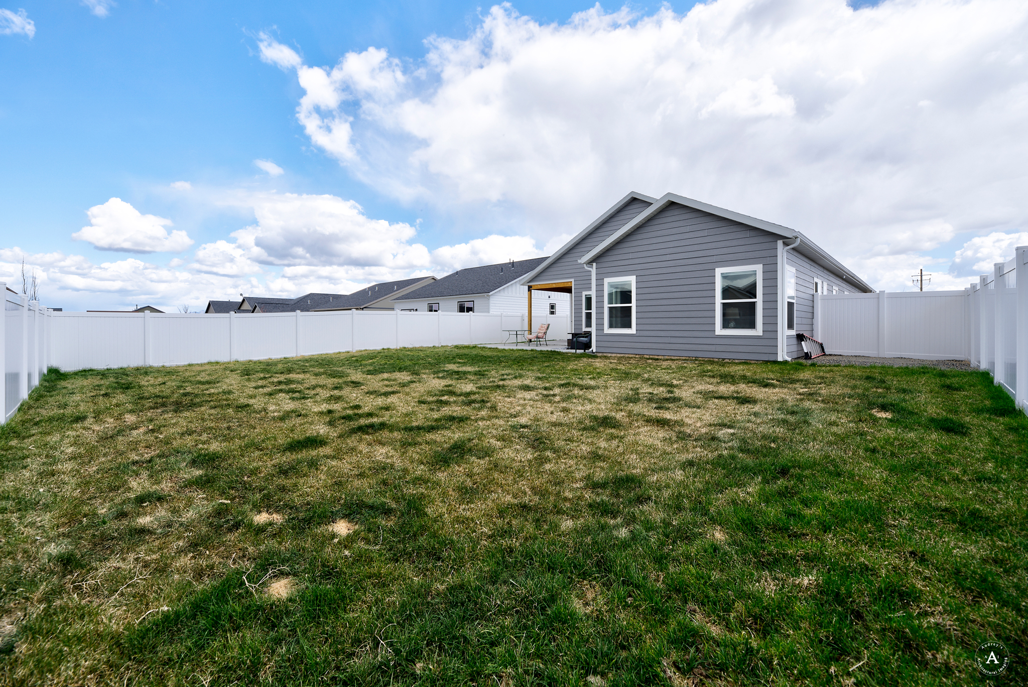 East Helena, Montana, 59635, United States, 3 Bedrooms Bedrooms, ,3 BathroomsBathrooms,Residential,For Sale,1916602