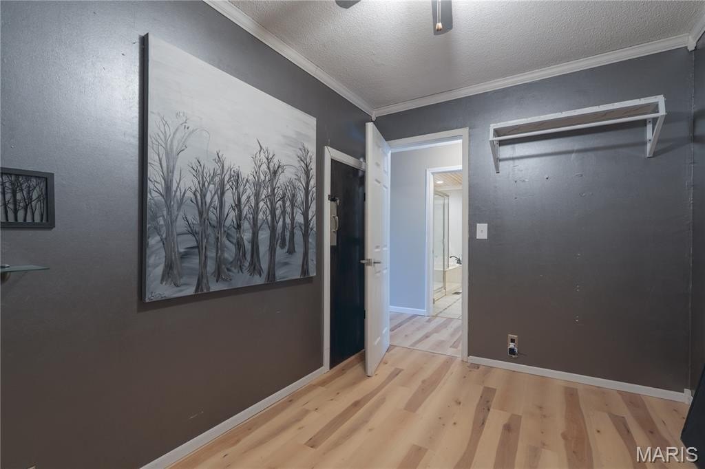 Edwardsville, Illinois, 62025, United States, 5 Bedrooms Bedrooms, ,4 BathroomsBathrooms,Residential,For Sale,1975622