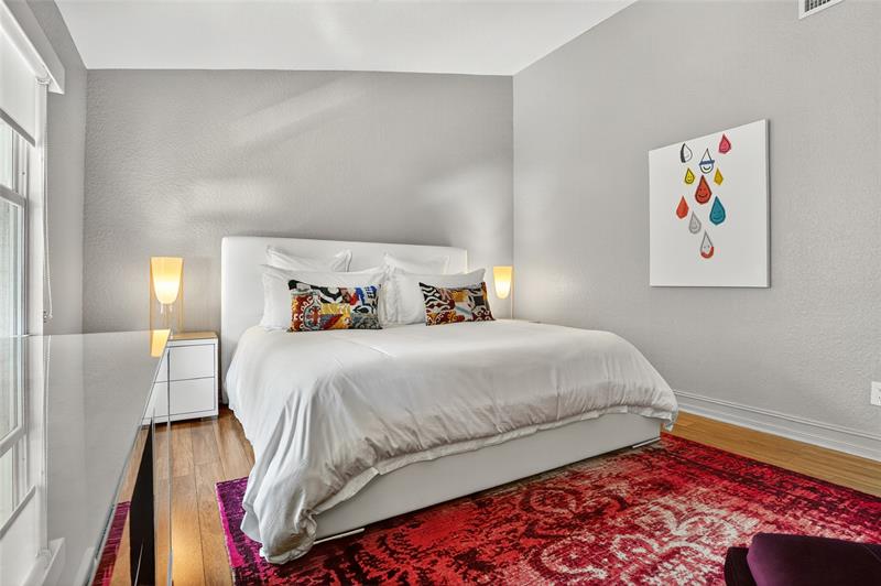 Fort Lauderdale, Florida, 33305, United States, 2 Bedrooms Bedrooms, ,3 BathroomsBathrooms,Residential,For Sale,1957738