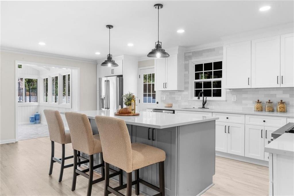 Atlanta, Georgia, 30328, United States, 4 Bedrooms Bedrooms, ,4 BathroomsBathrooms,Residential,For Sale,1917074