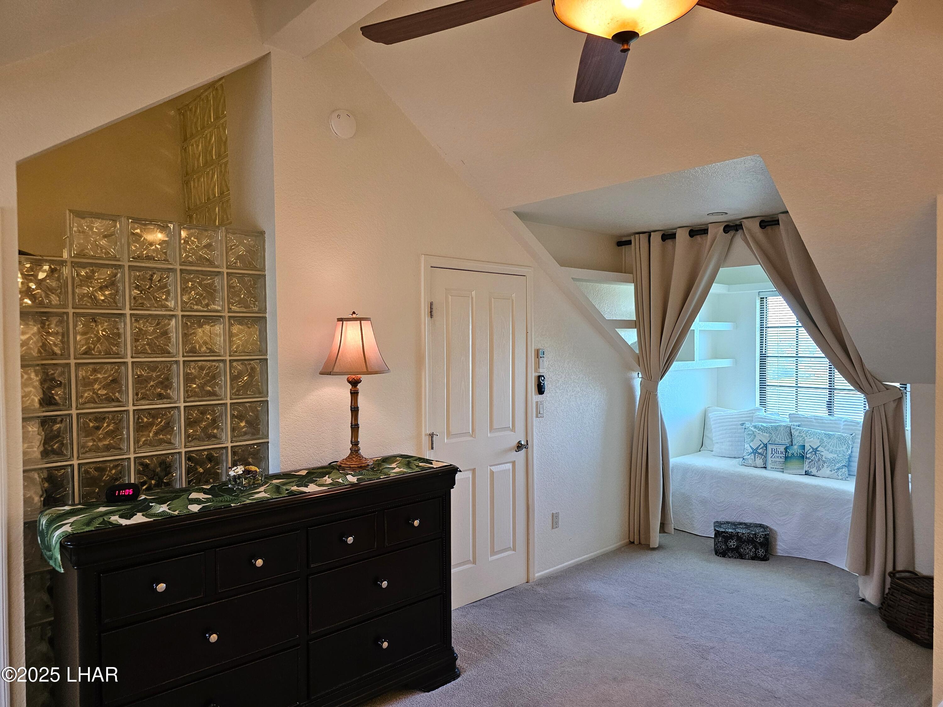 Lake Havasu City, Arizona, 86403, United States, 2 Bedrooms Bedrooms, ,3 BathroomsBathrooms,Residential,For Sale,2001999