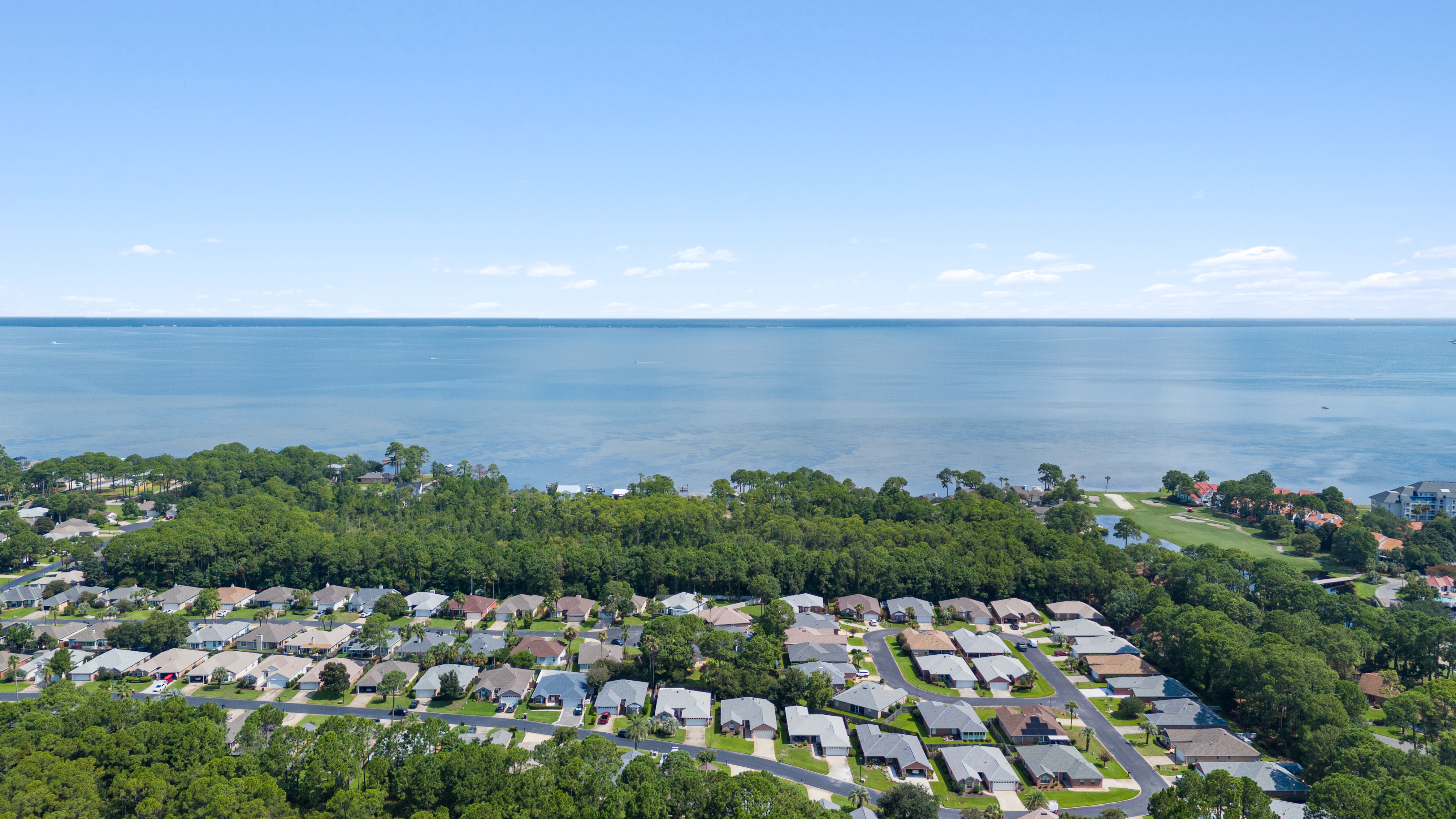  Spacious Coastal Home On Oversized Cul-de-Sac Lot - 物件實景