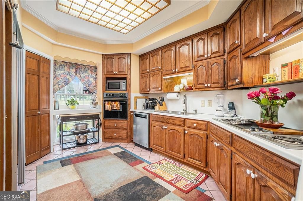 Atlanta, Georgia, 30311, United States, 5 Bedrooms Bedrooms, ,5 BathroomsBathrooms,Residential,For Sale,1909113